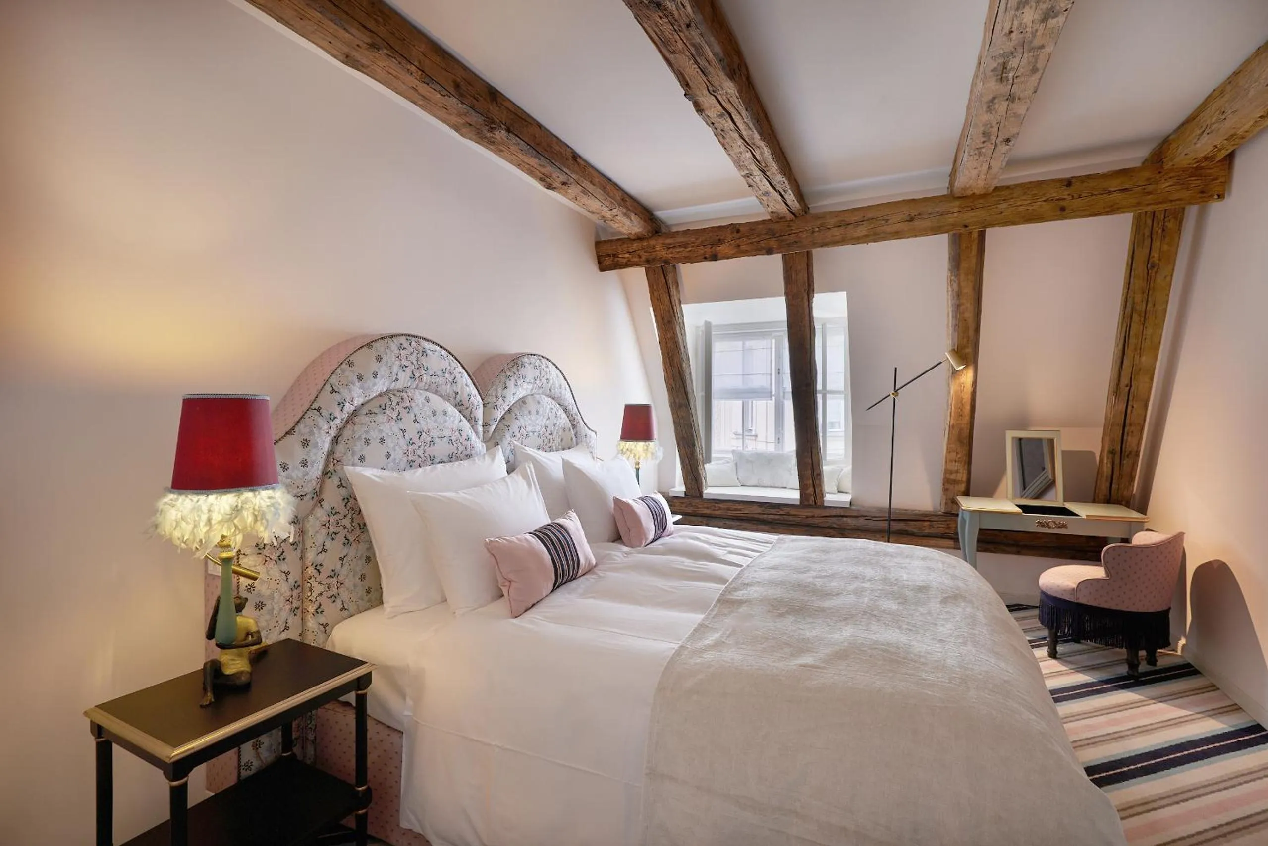 Royal  in The Leo Grand