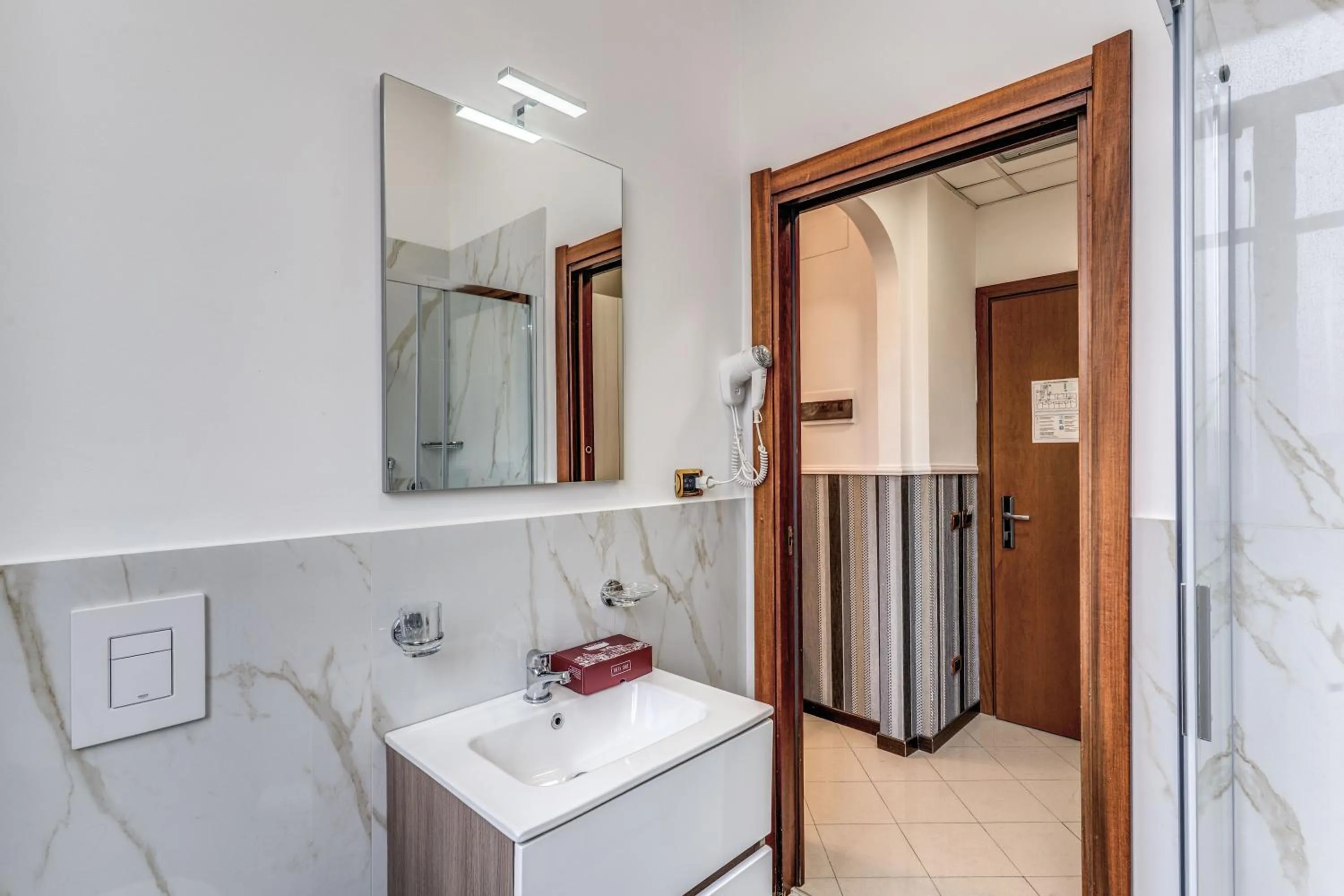 Standard Double or Twin Room in Hotel Ottaviano Augusto