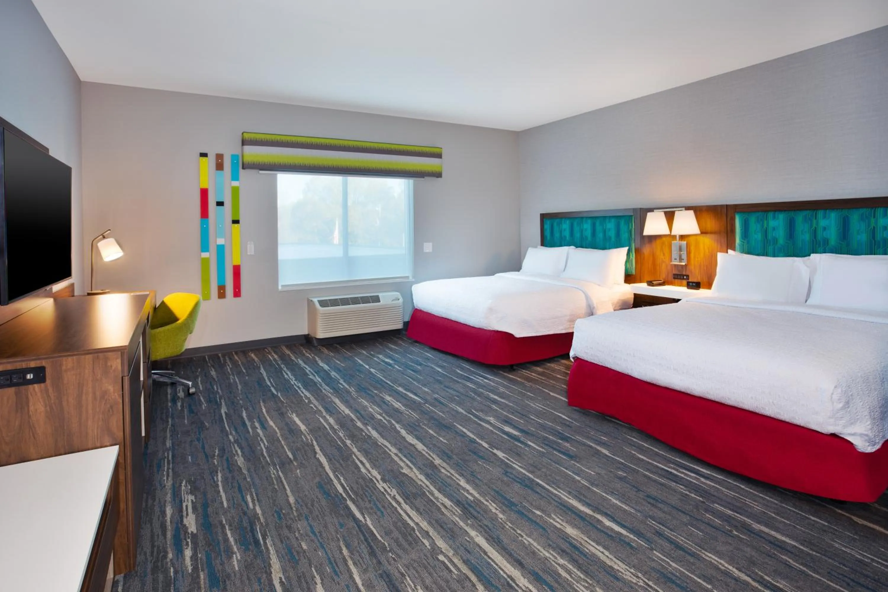 Queen Room with Two Queen Beds - Hearing Access in Hampton Inn Paris, Tn