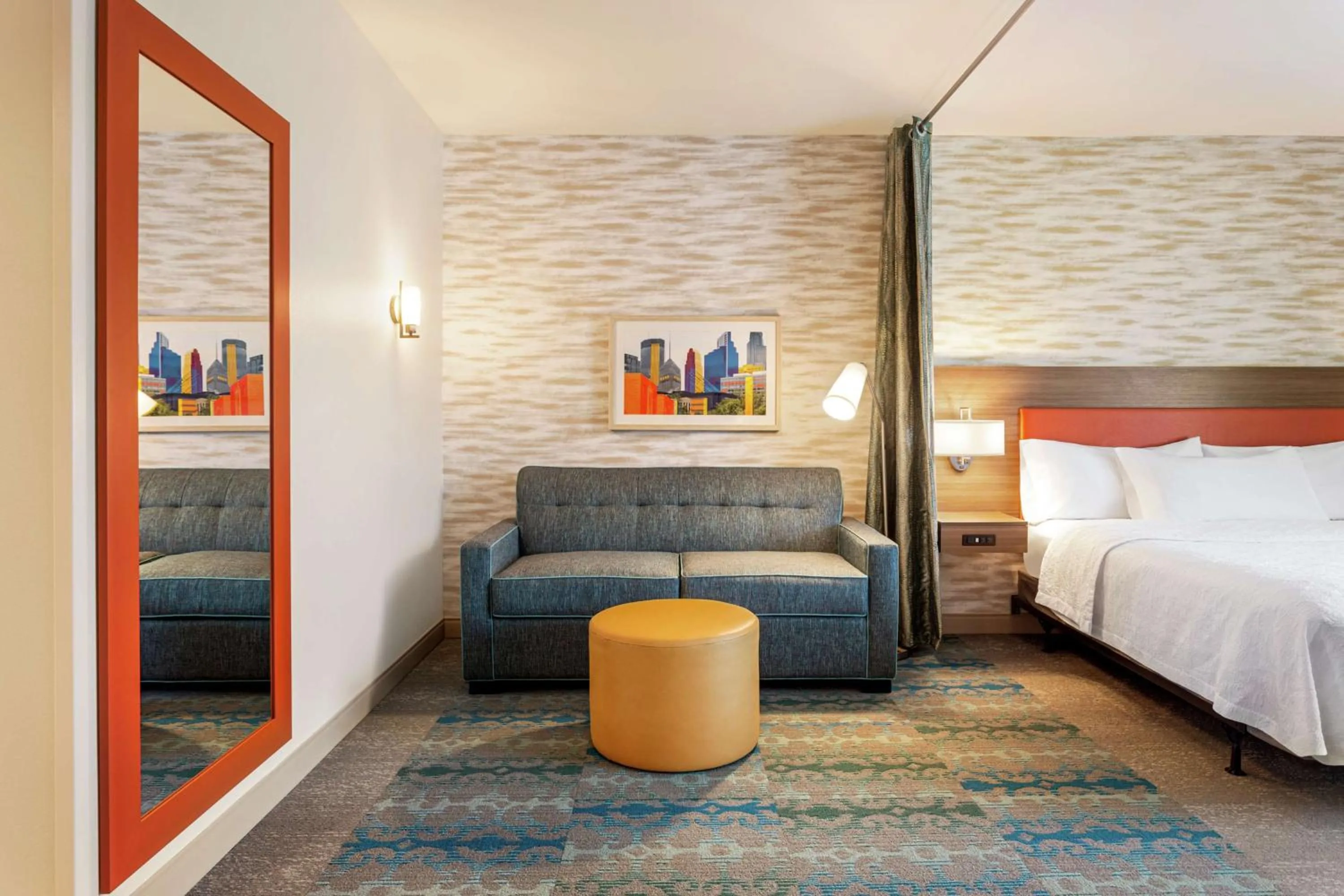 King Studio Suite with One King Bed and Tub - Accessible in Home2 Suites By Hilton Minneapolis University Area