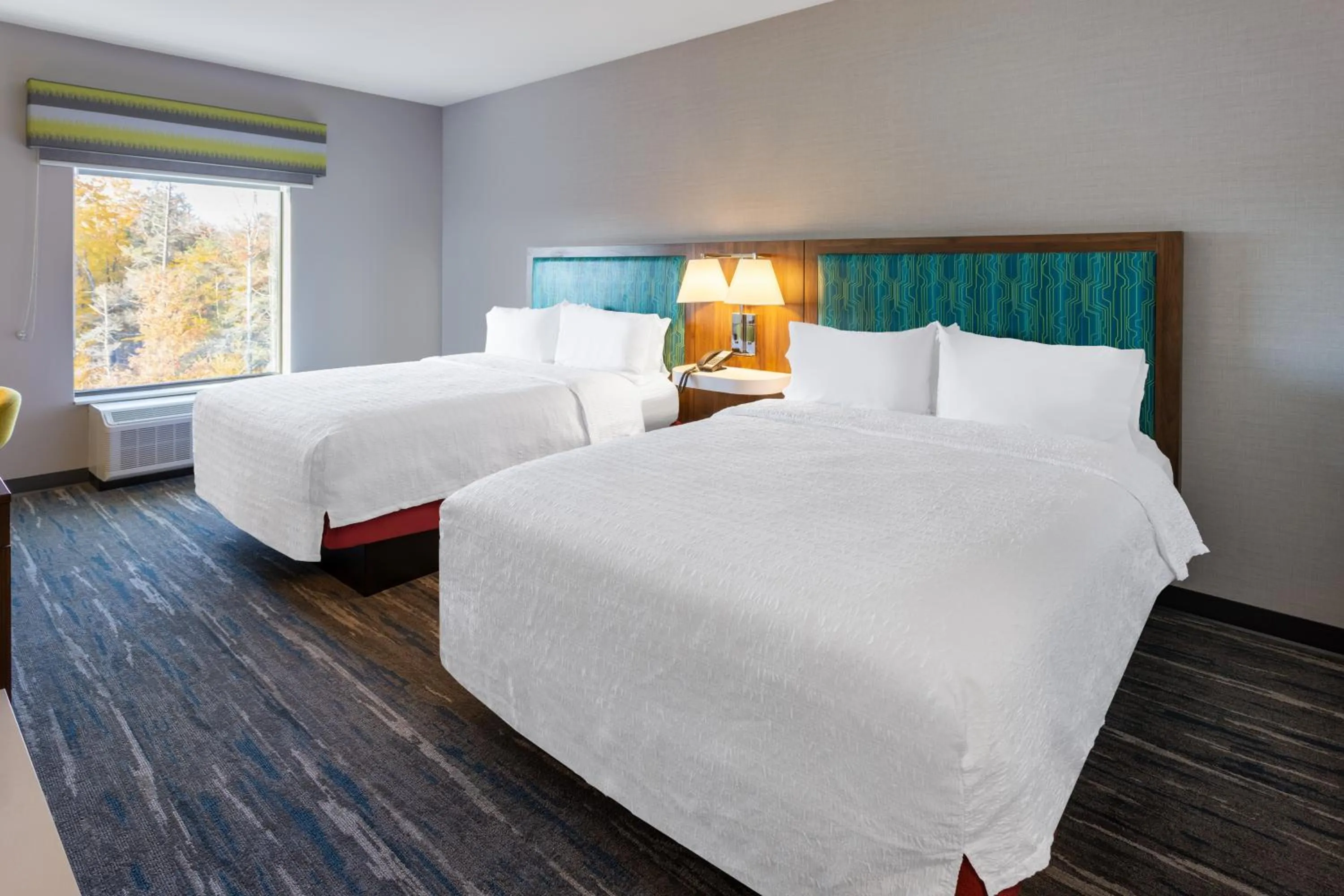 Queen Room with Two Queen Beds in Hampton Inn Monticello, Ny