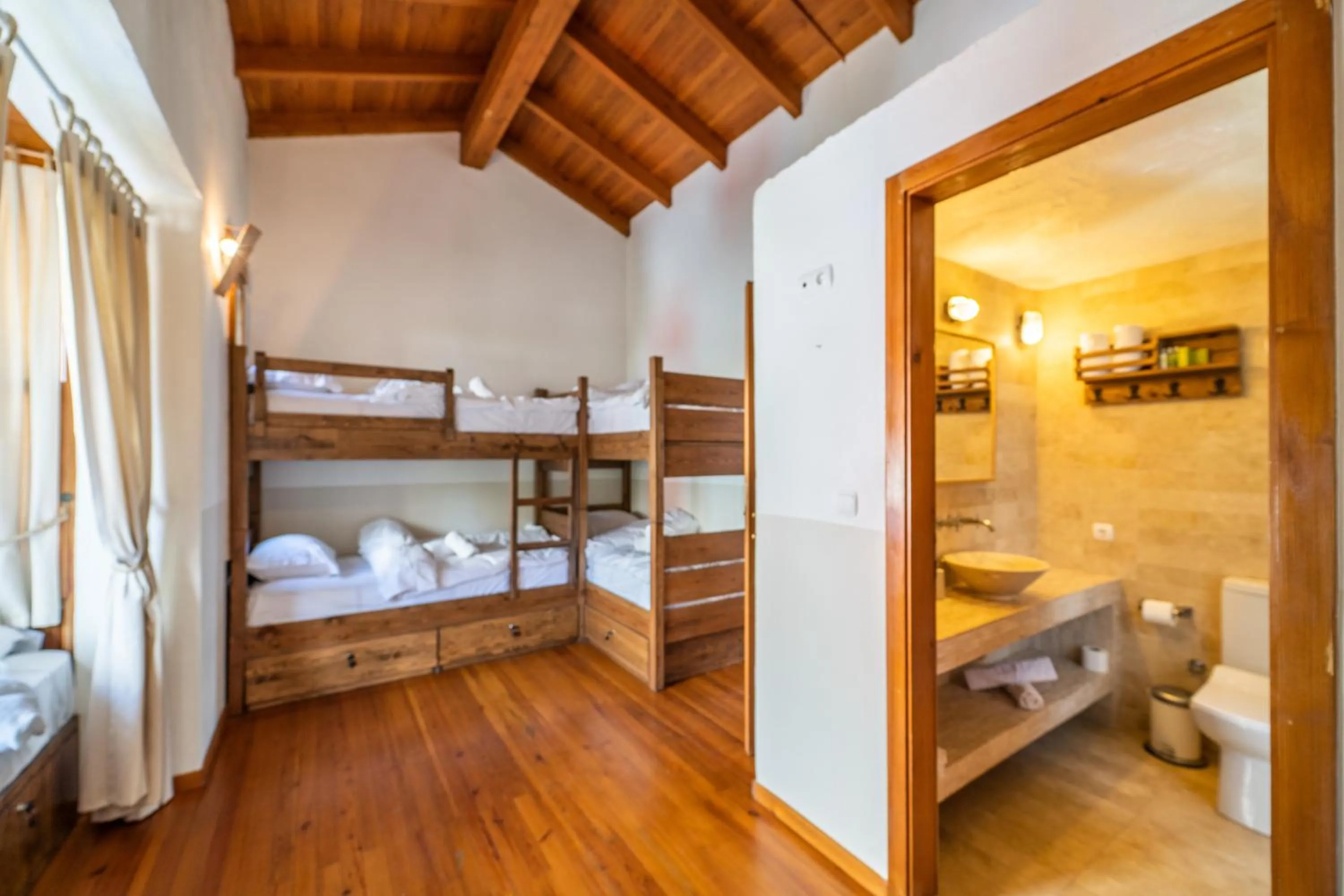 Economy Quadruple Room in Banana Alaçatı Food & Stay - Adults Only