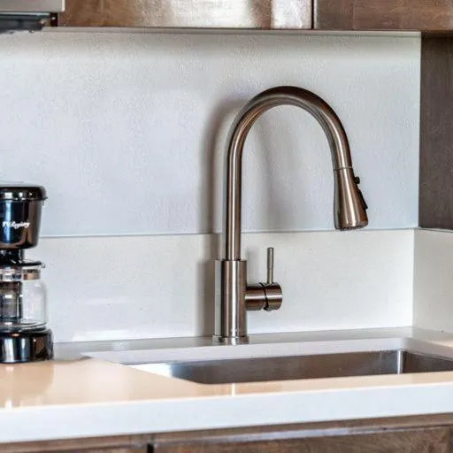 Deluxe Double Room in MainStay Suites