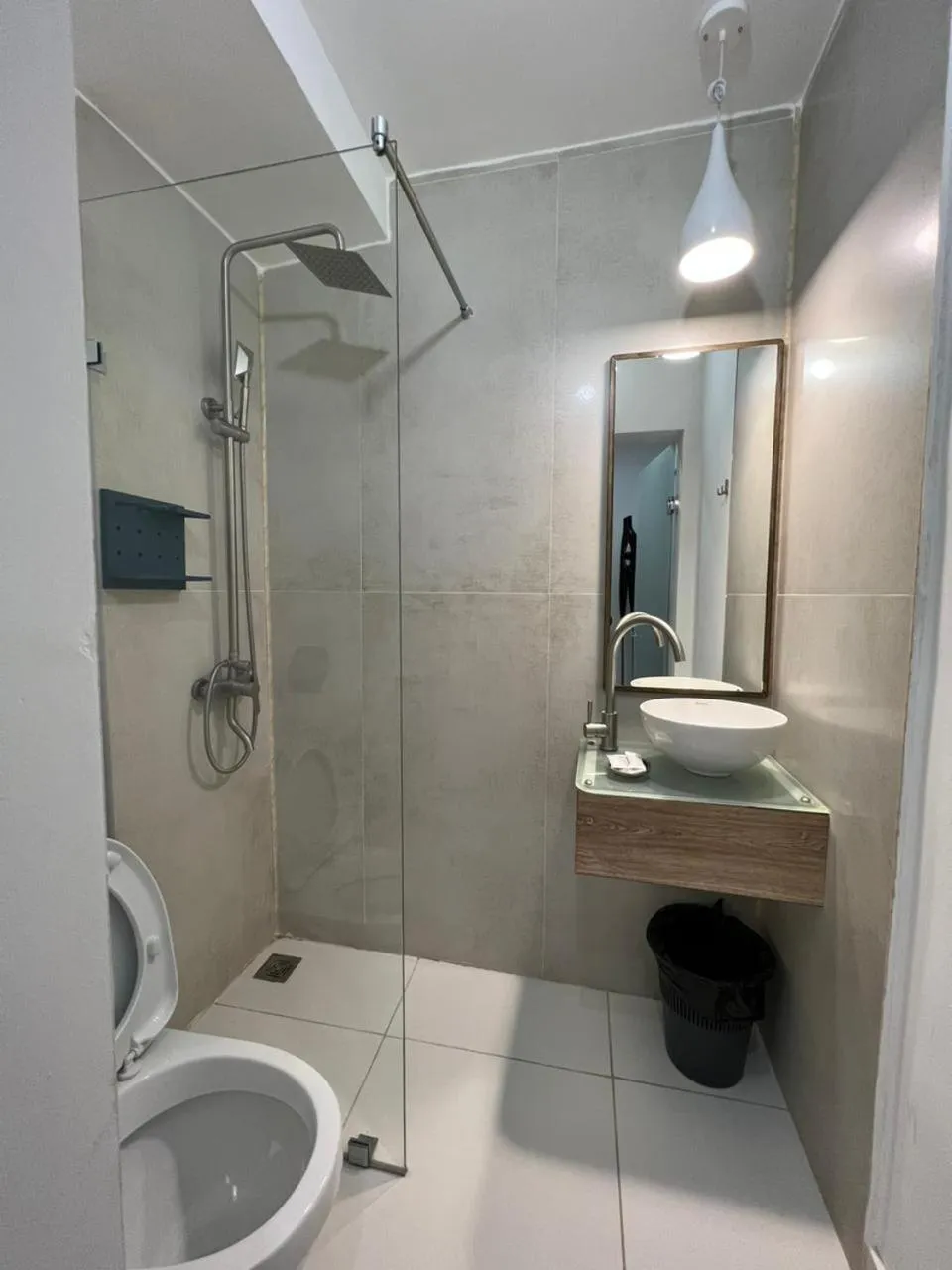 Budget Twin Room in TOURIST HOTEL