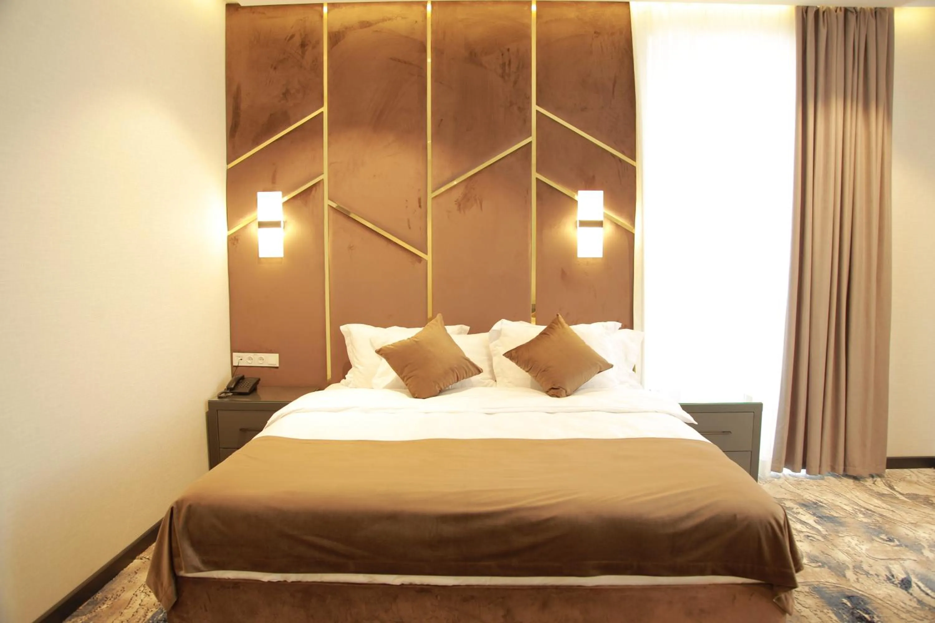 Double Room with Balcony - single occupancy in UNIQUE HOTEL