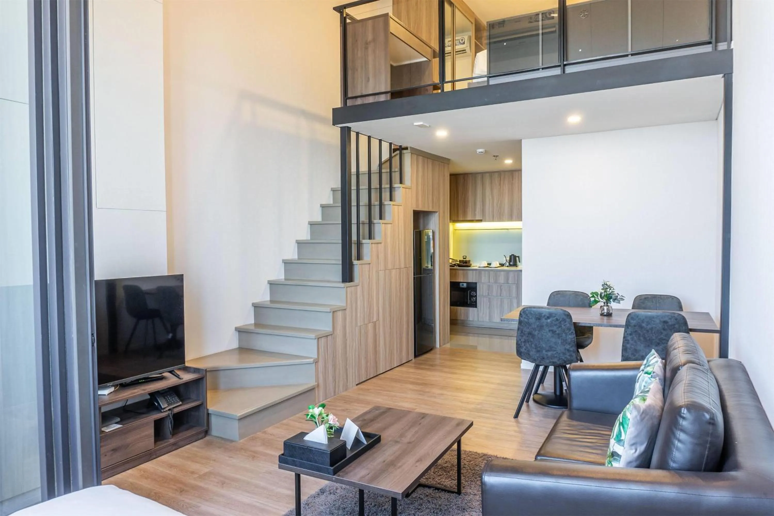 Studio Executive Duplex Twin in Ramada By Wyndham Bangkok Sukhumvit 87