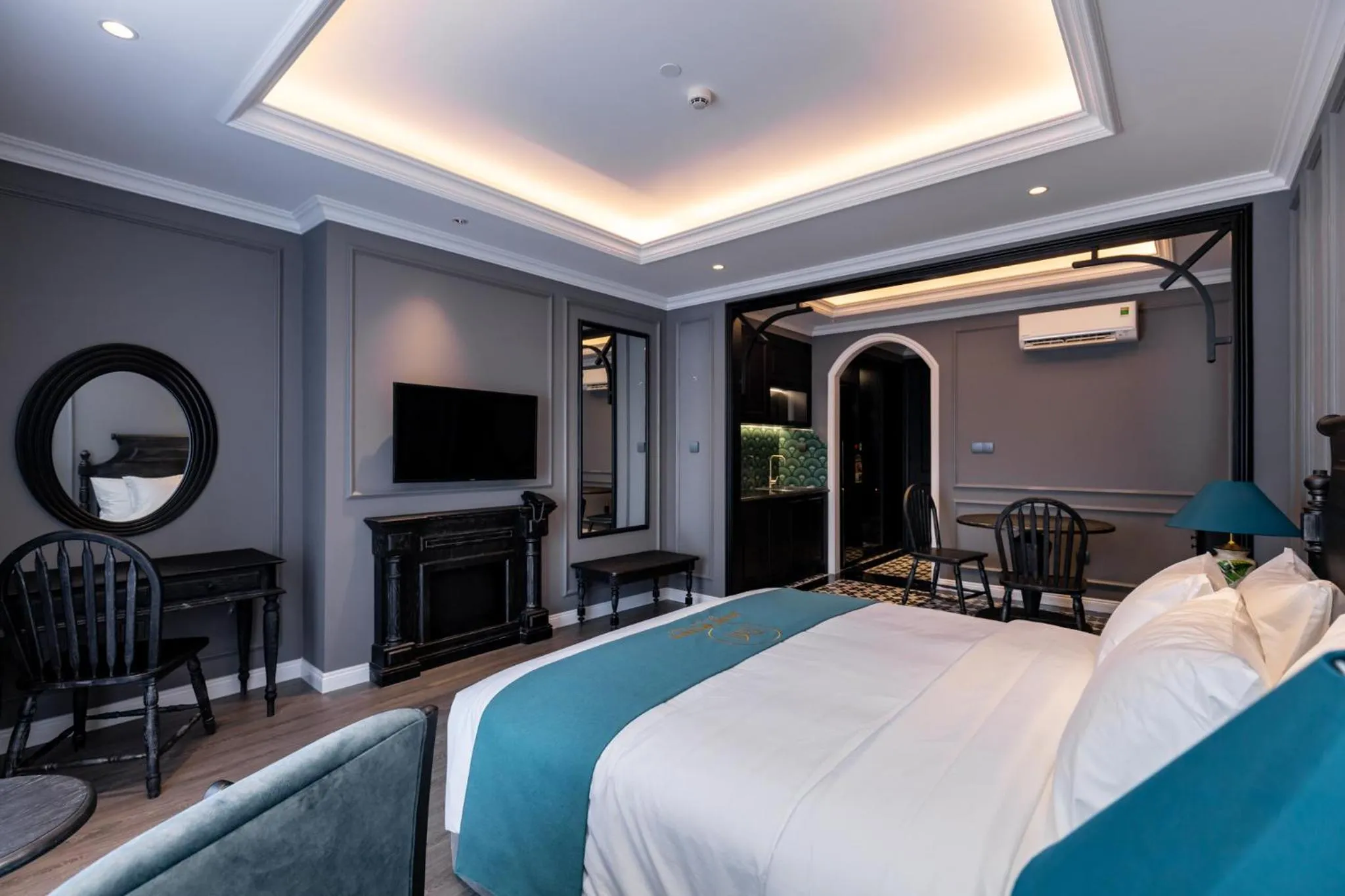 Studio with Balcony in Kim Minh Boutique