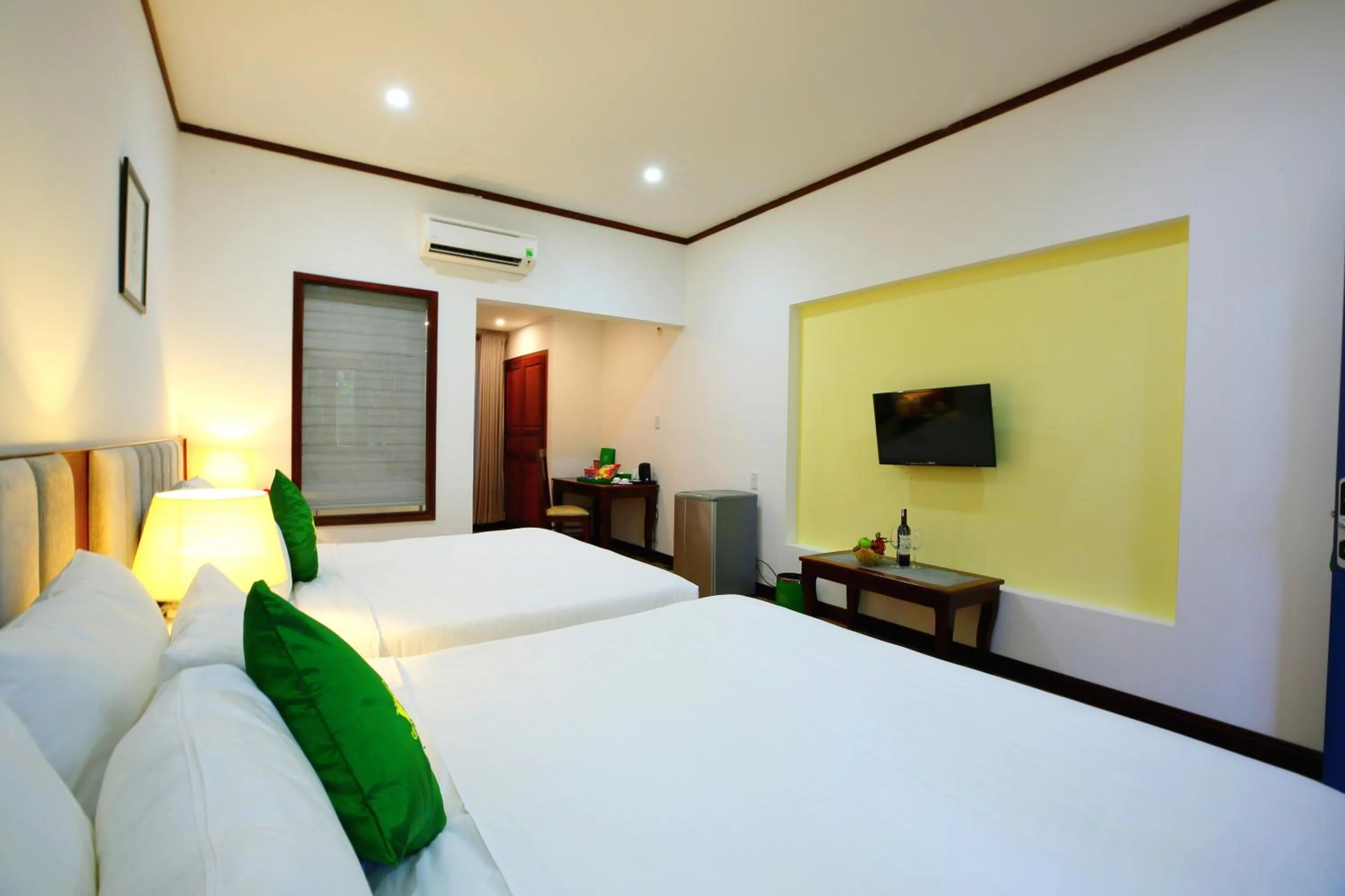 Triple Room with Garden View in Santa Garden Resort