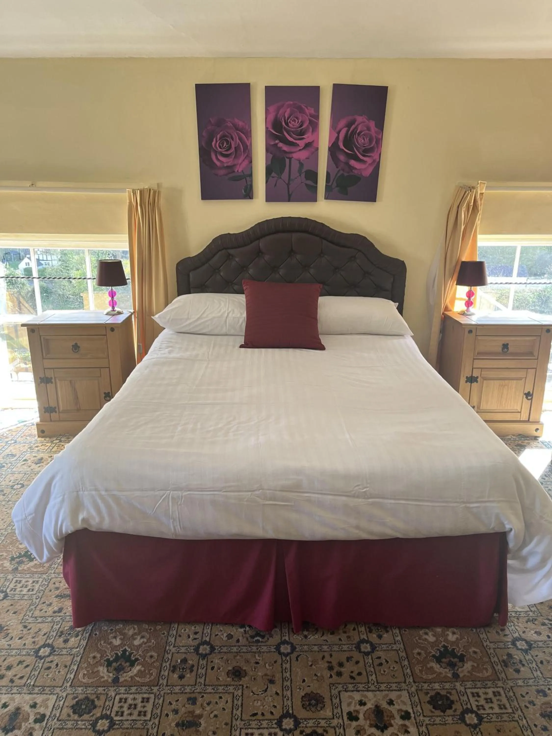 Executive Queen Room with Two Queen Beds in The Tontine Hotel & Bar