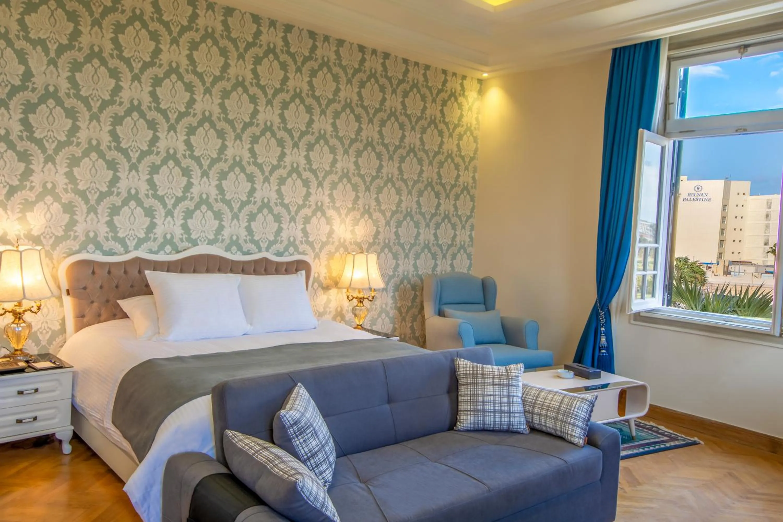 Queen Suite in Helnan Palace Hotel - Adults Only