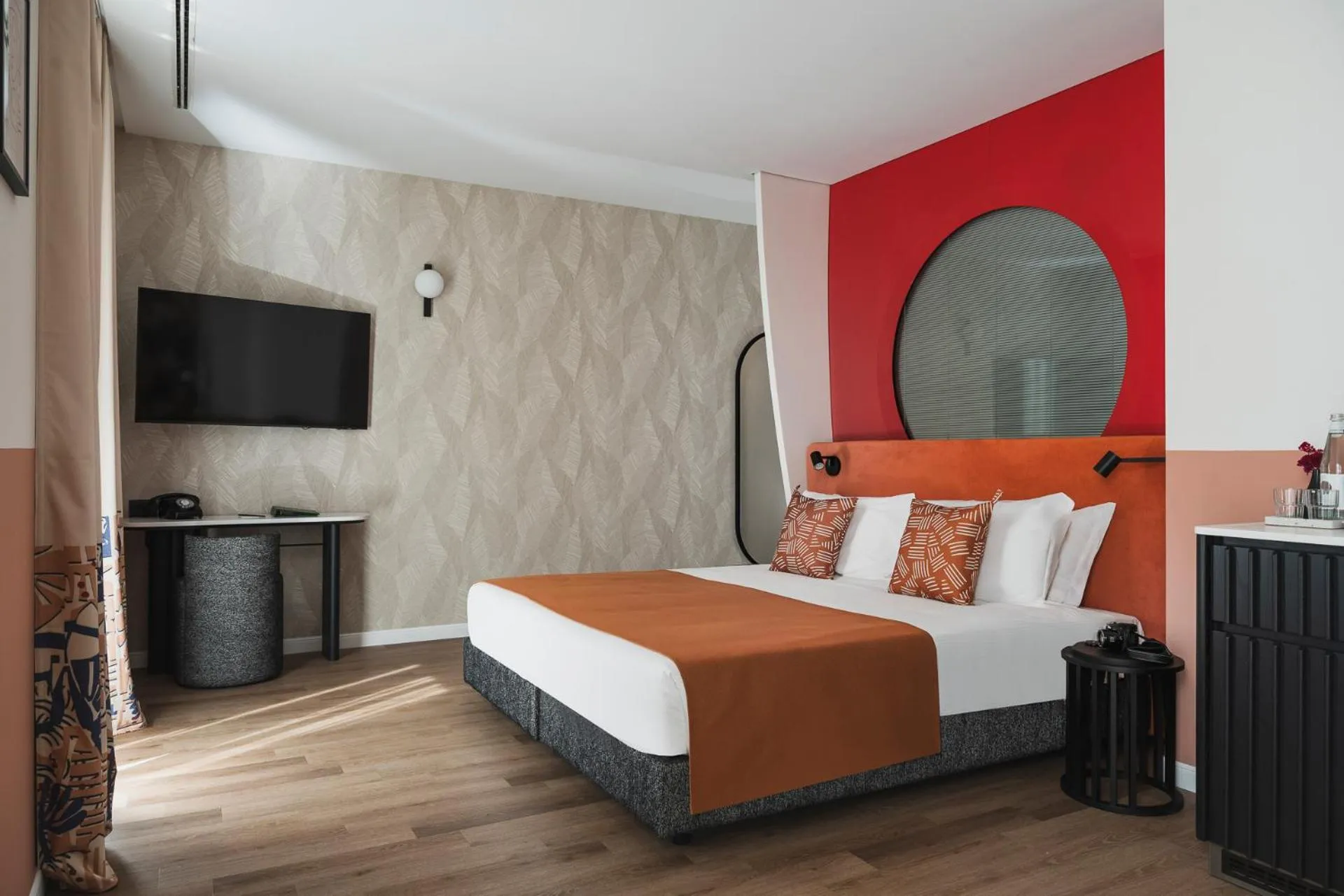 Deluxe Family Room in DuoMo Hotel