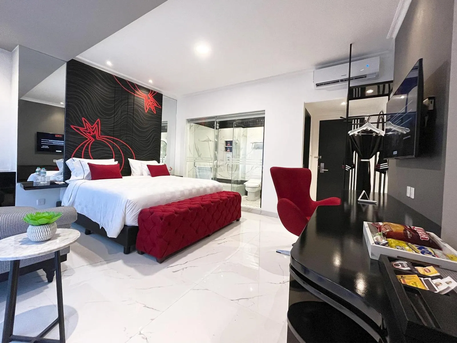 Deluxe Queen Room in MORITZ SMART BANDUNG