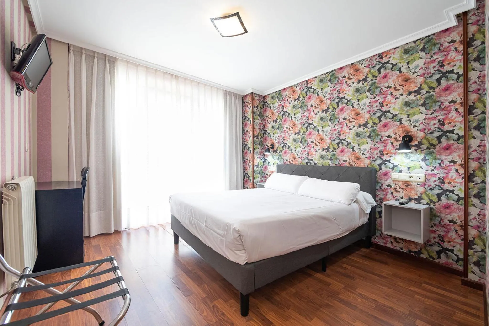 Double Room in Hotel Puerto de Candás