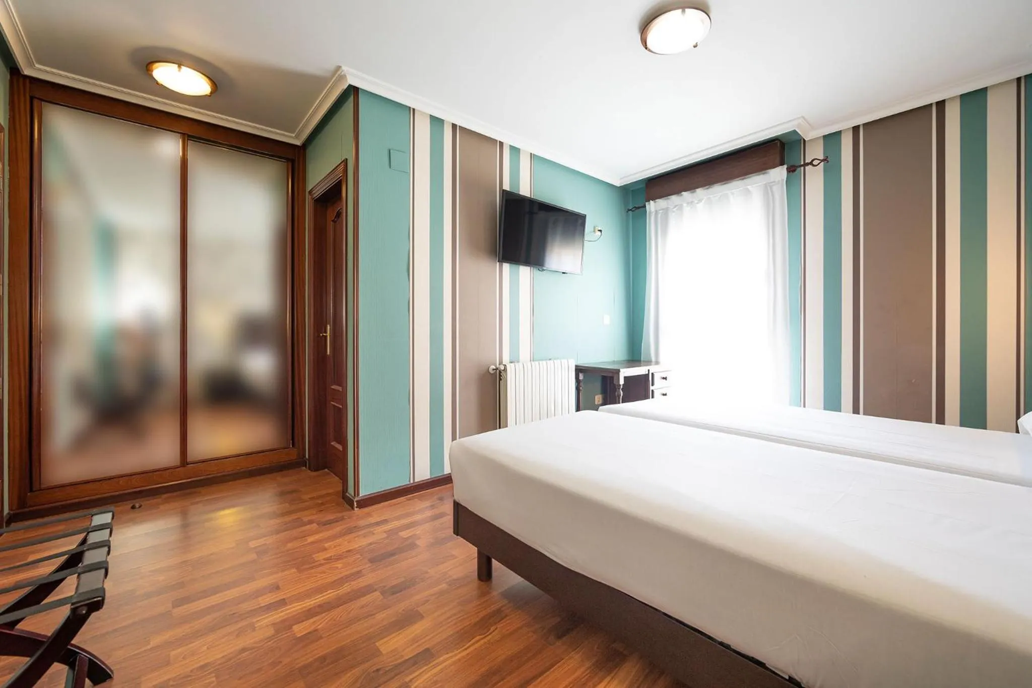 Double Room in Hotel Puerto de Candás