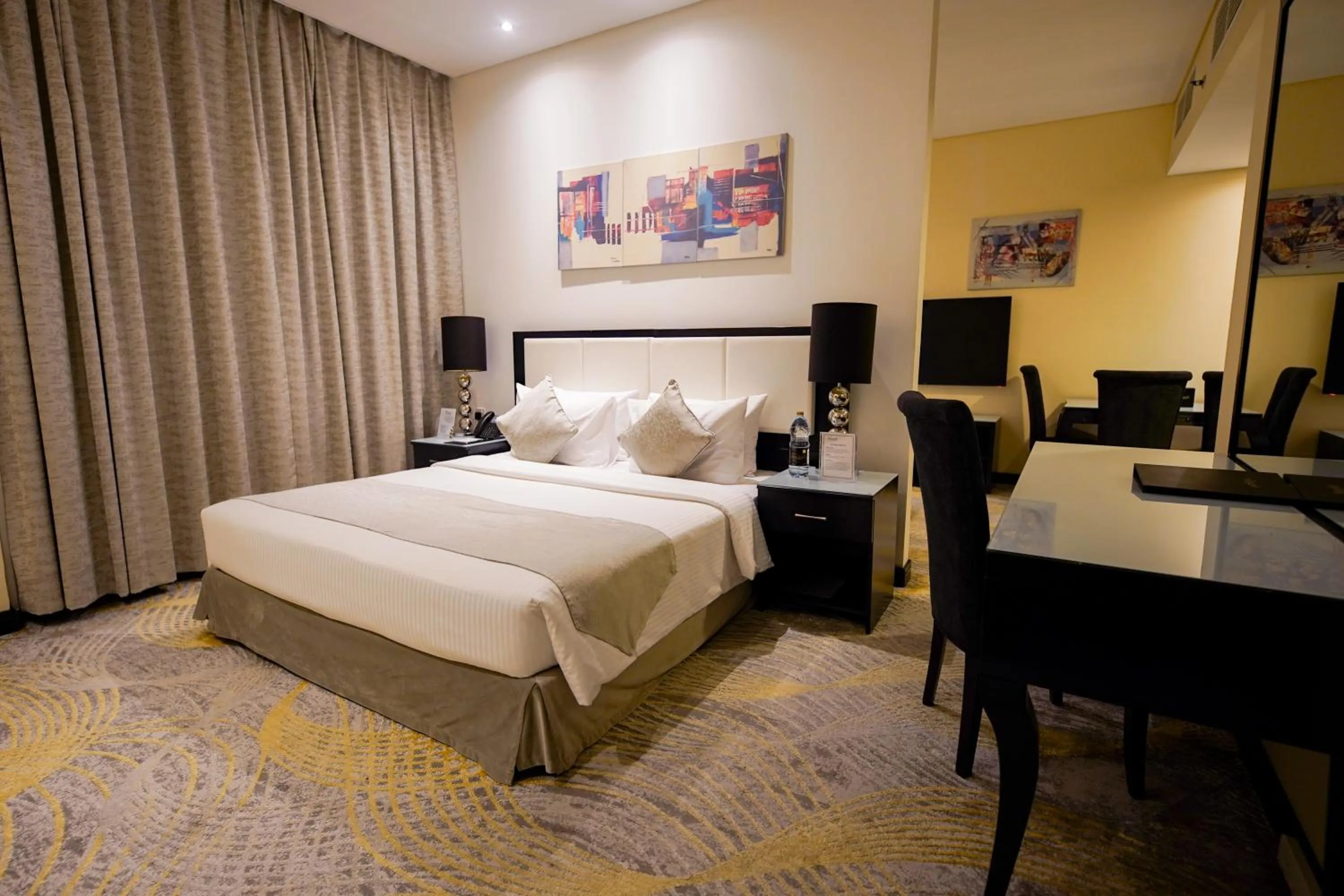 Deluxe King Suite Non-Smoking in Grand Villaggio Hotel Abu Dhabi