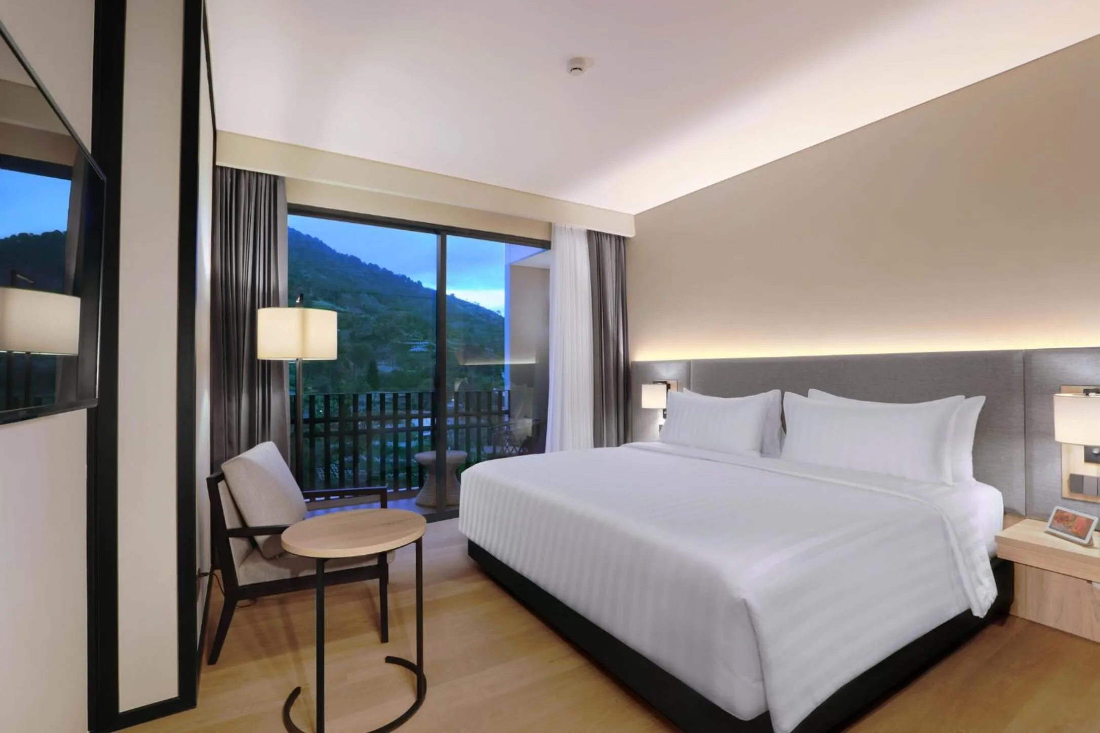 Deluxe Mountain View in Grand Aston Puncak Hotel & Resort