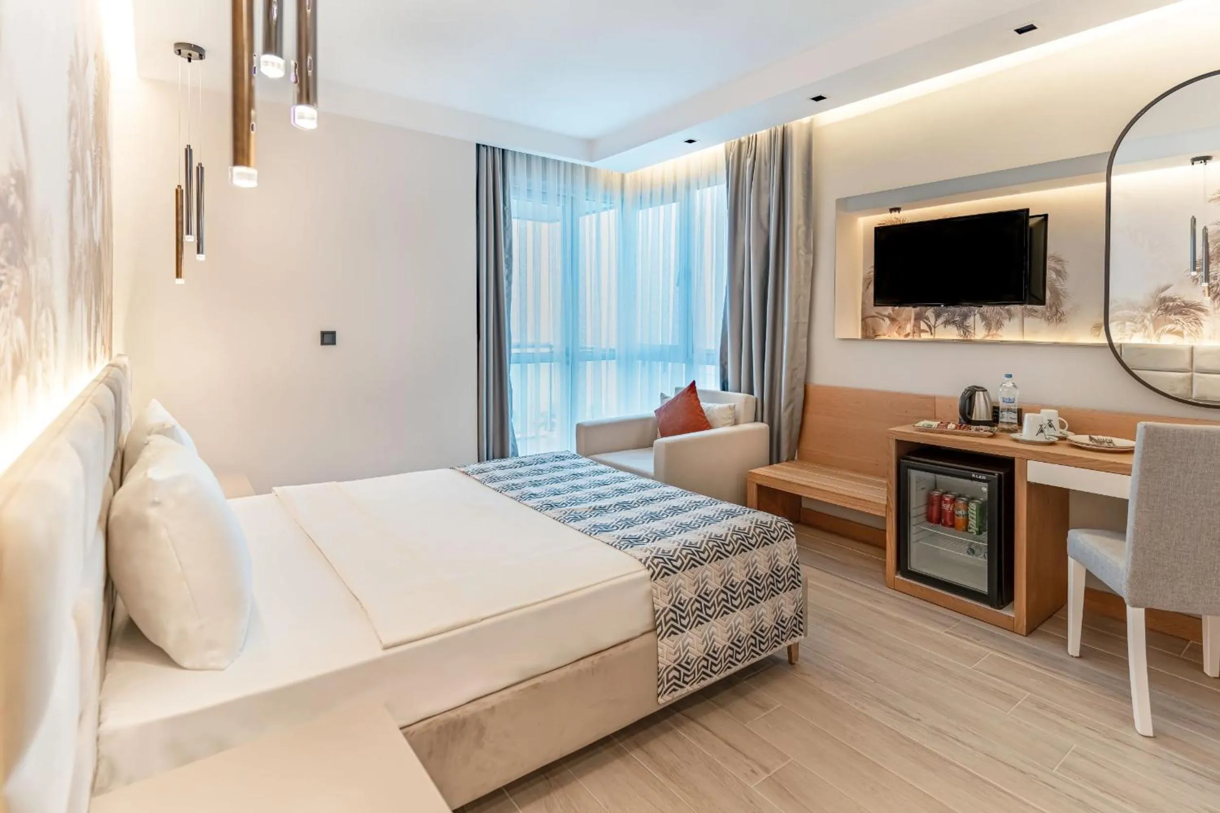 Double Room with Balcony and Sea View in PEARLY HOTEL