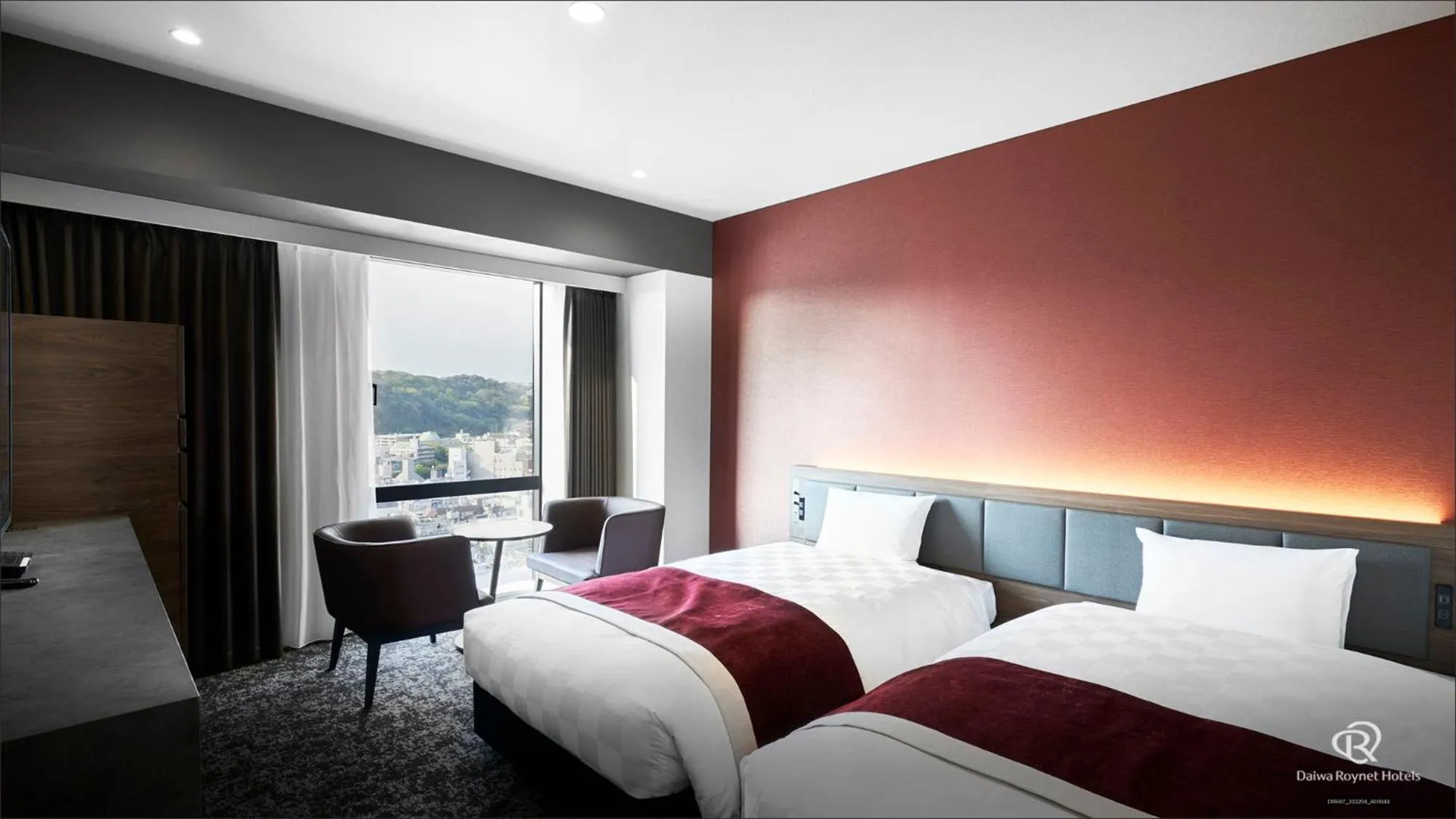 Standard Twin Room (1 Adult) - single occupancy - Non-Smoking in Daiwa Roynet Hotel Kagoshima Tenmonkan PREMIER - former Daiwa Roynet Hotel Kagoshima Tenmonkan