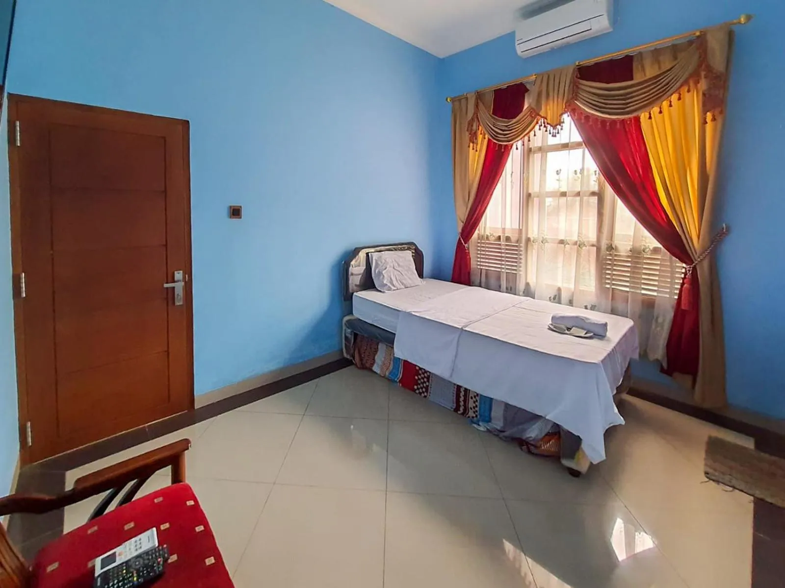 Single Room - single occupancy in Pakde air cafe and homestay Grabag Magelang Mitra RedDoorz