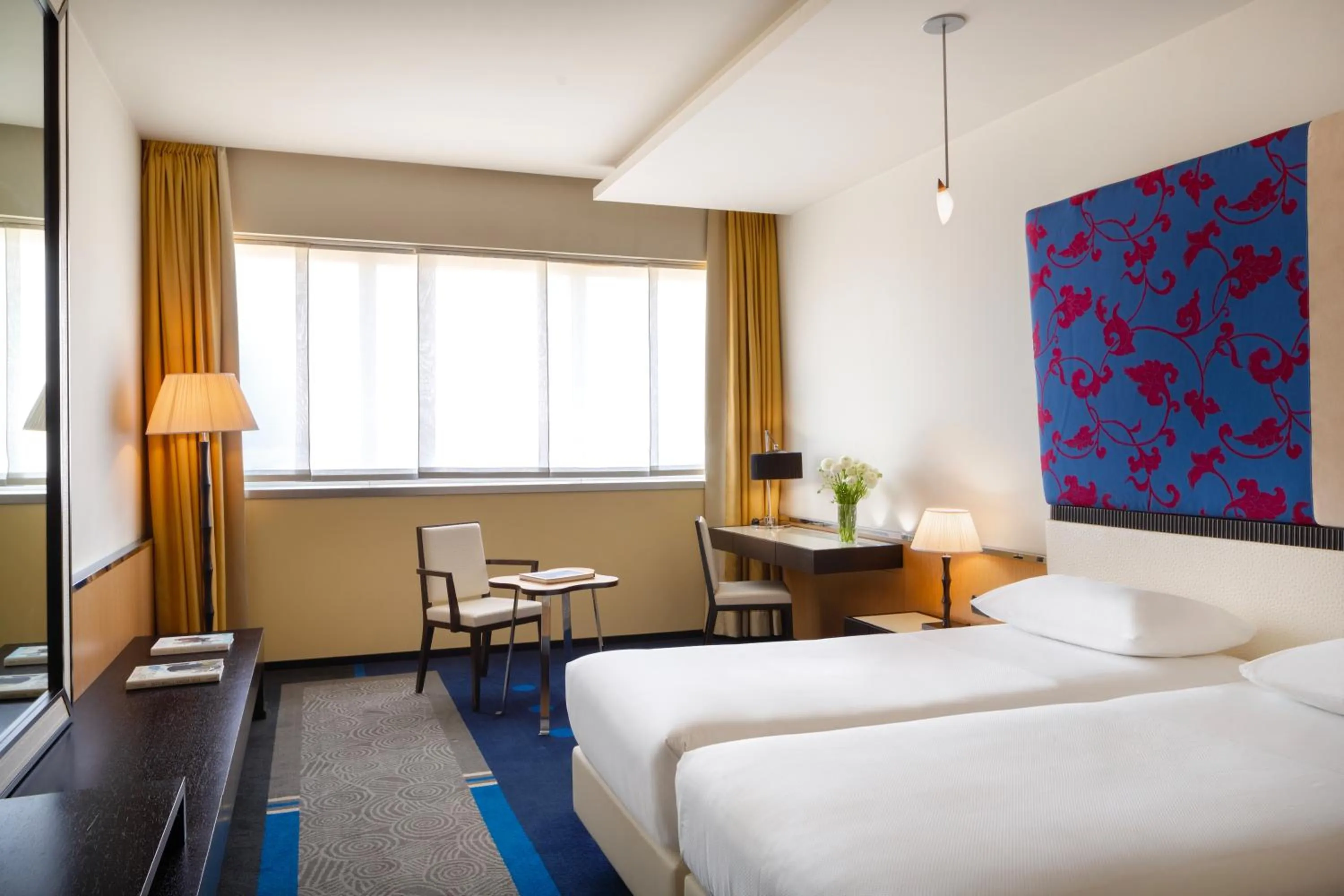 Classic Twin Room with Extra Bed in UNA Hotels Malpensa