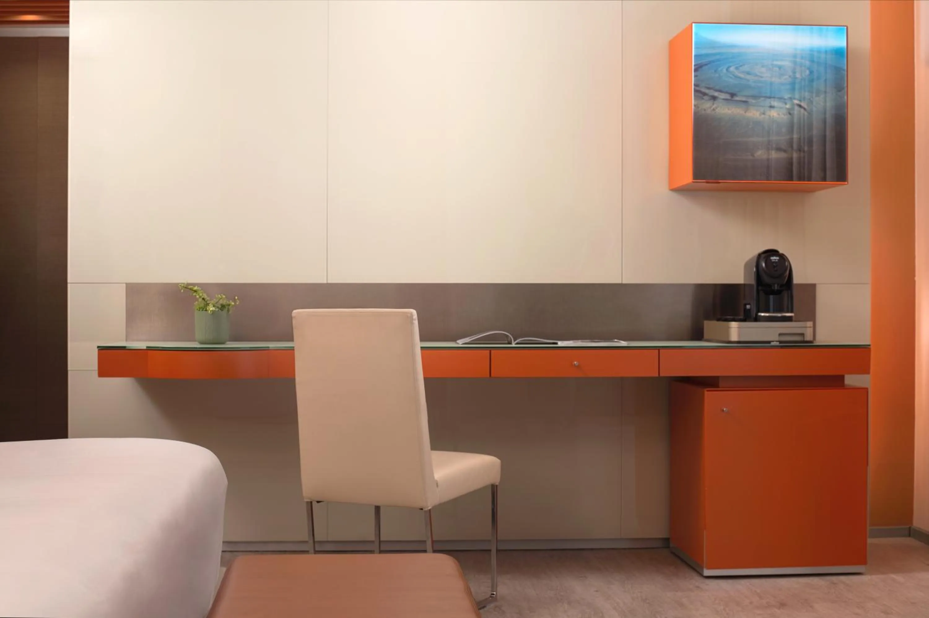 Executive Twin Room with Sofa Bed in UNA Hotels Bologna Centro