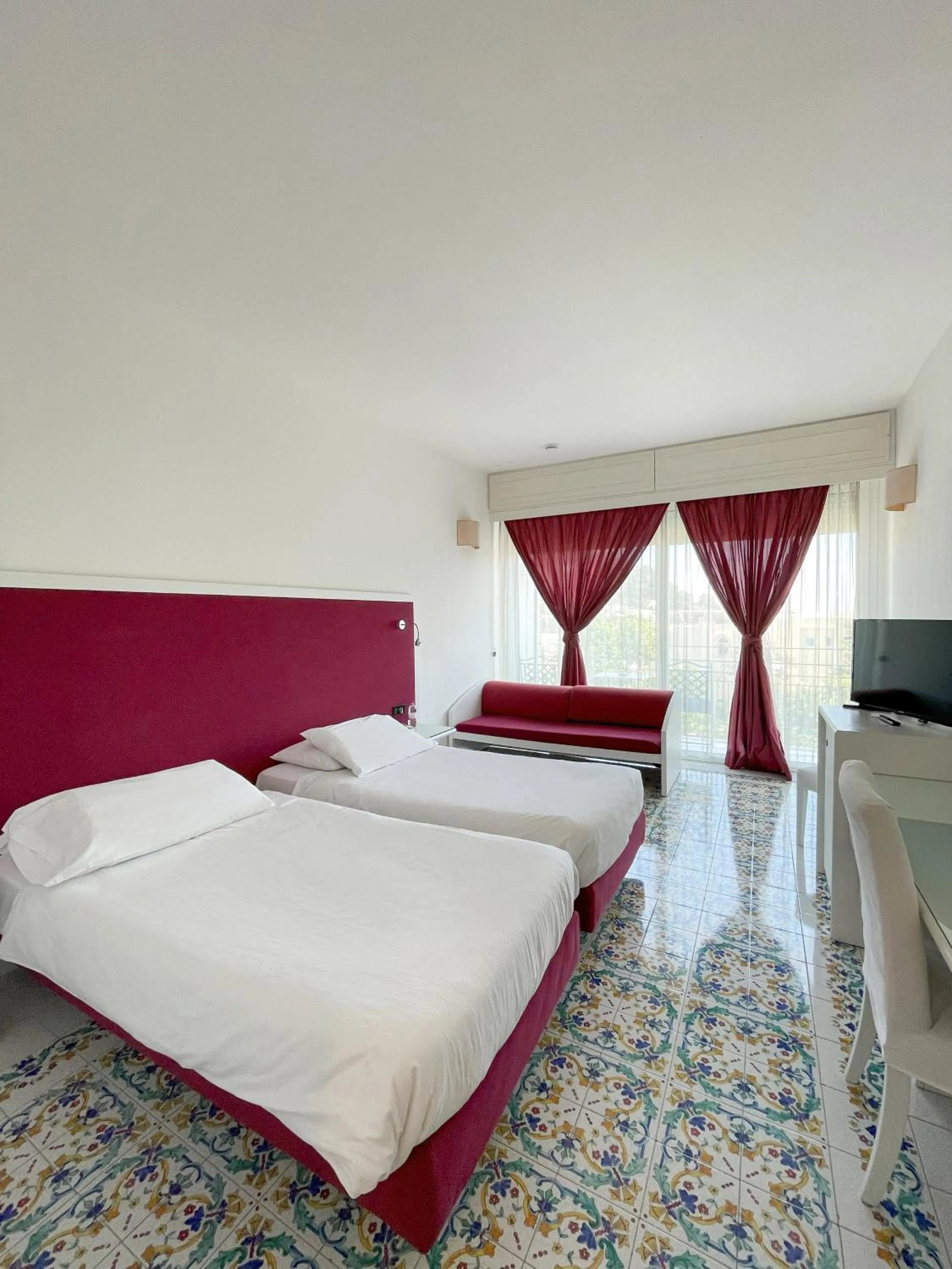Superior Double or Twin Room with Garden View in Regina Cristina