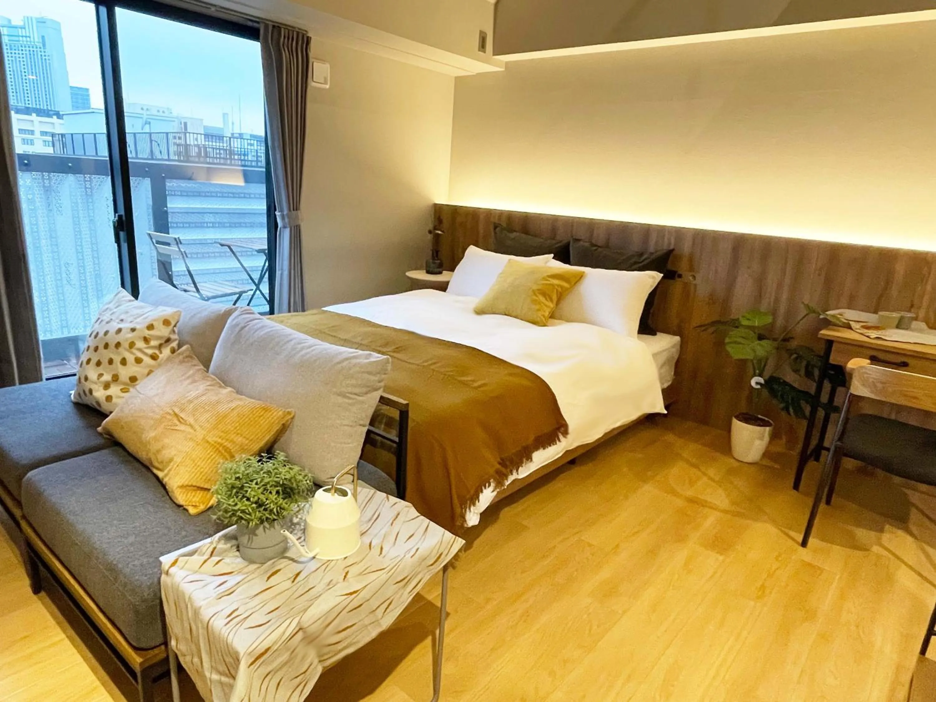 Deluxe Double Room in R Hotel Namba