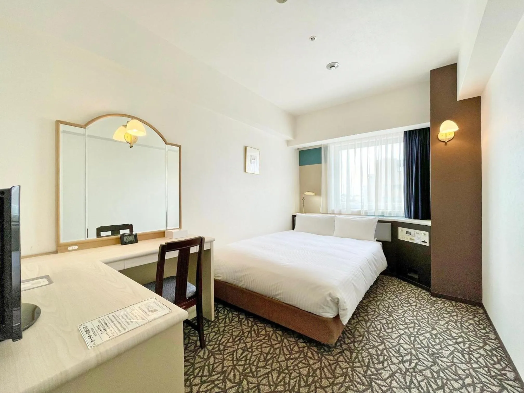 Renewal Standard Double Room - single occupancy - Non-Smoking in Chisun Hotel Yokohama Isezakicho