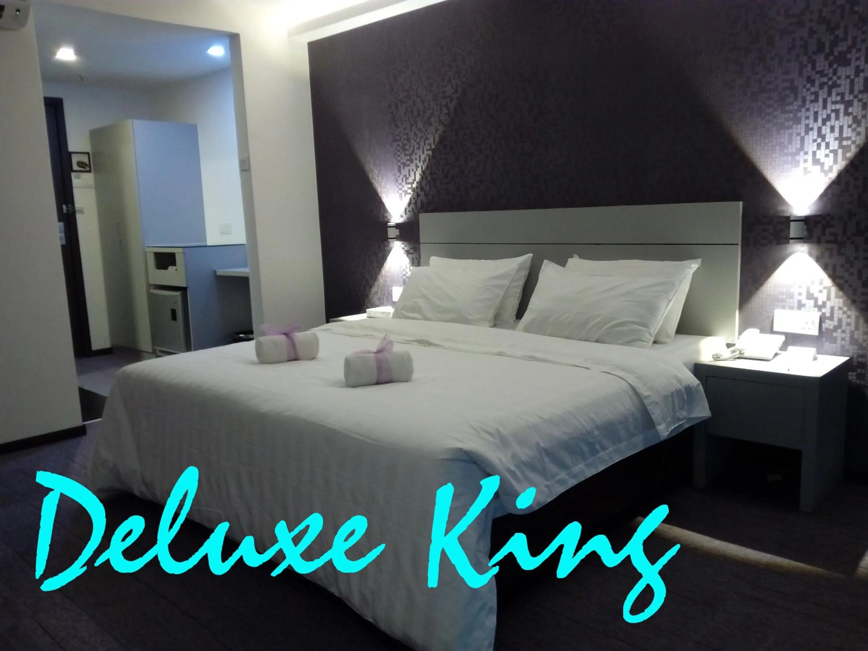 Deluxe King Room in Muar Traders Hotel