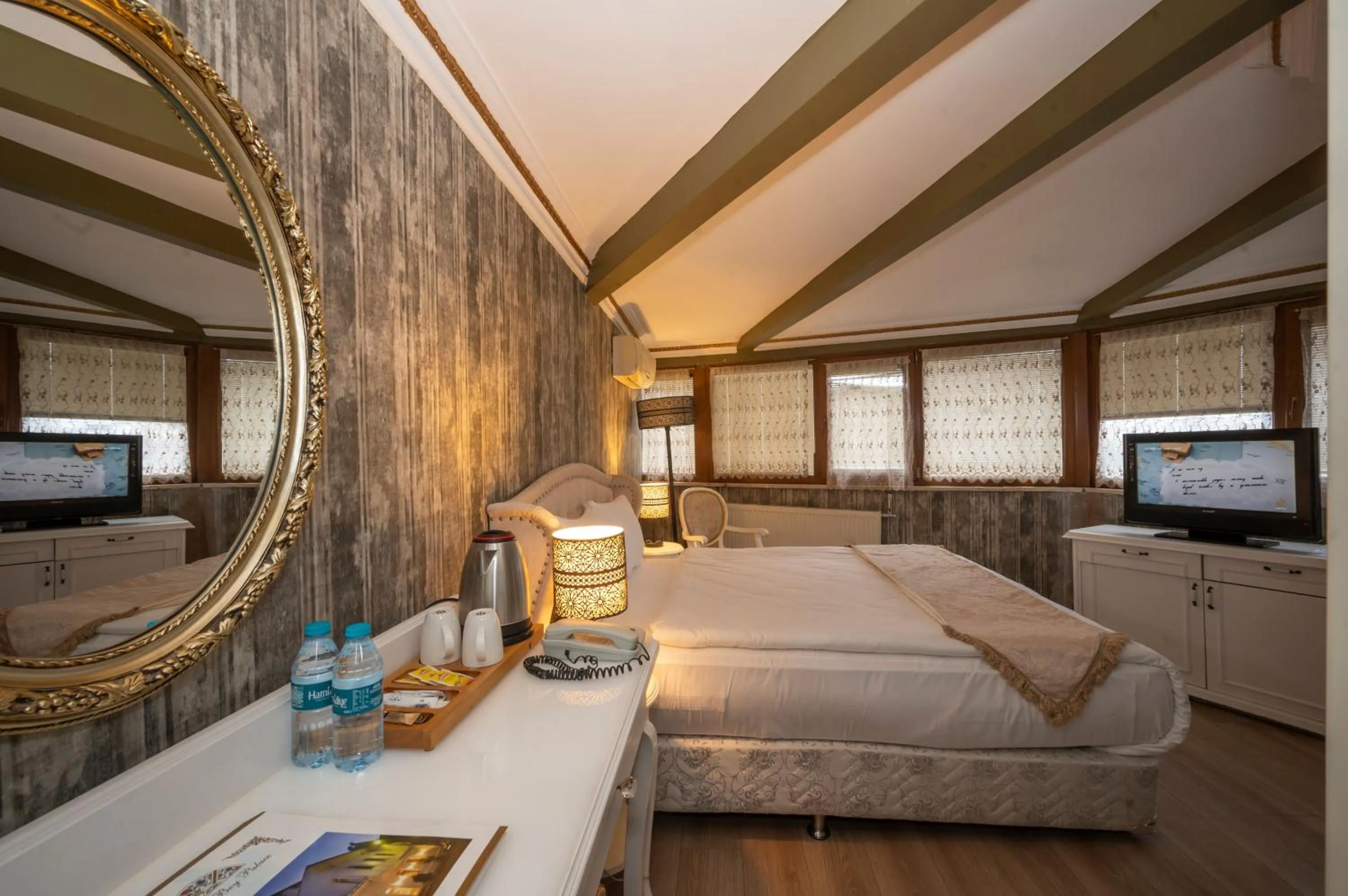 Junior Suite with Sea View in Fuat Bey Palace Hotel & Spa