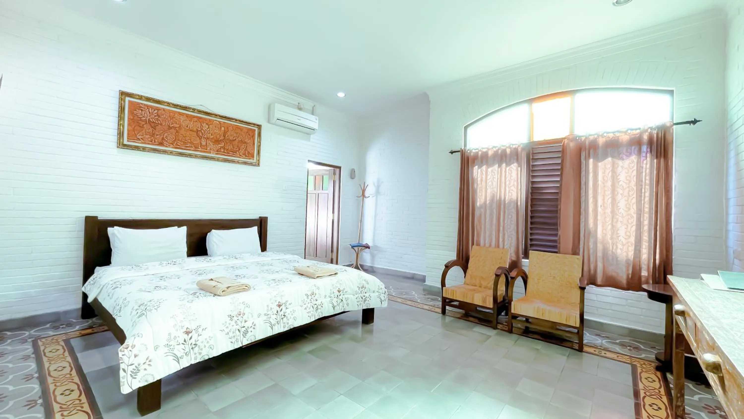 Superior Double Room in The Satu Stay Kayen