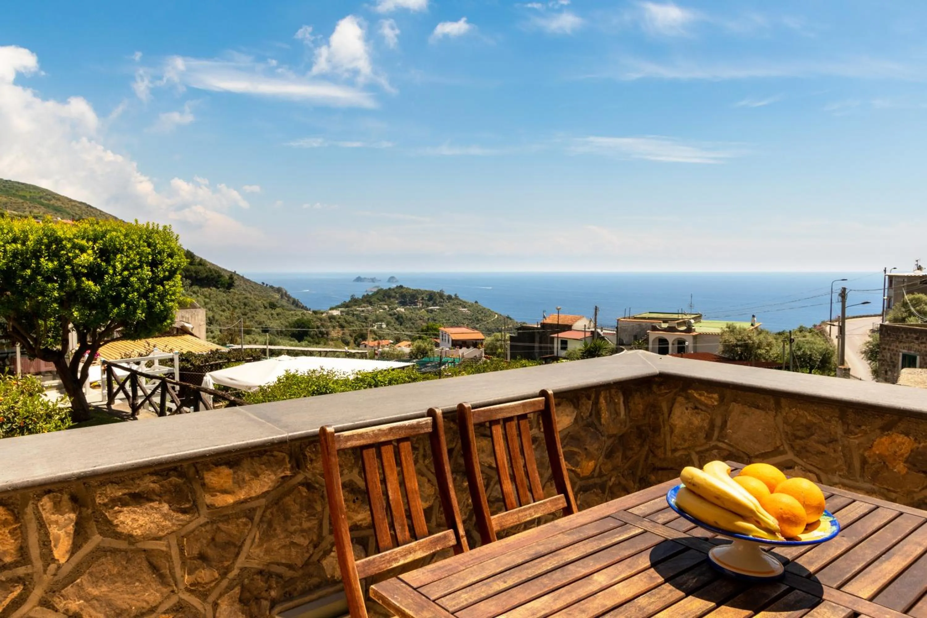 Suite with Terrace in Villarena Relais