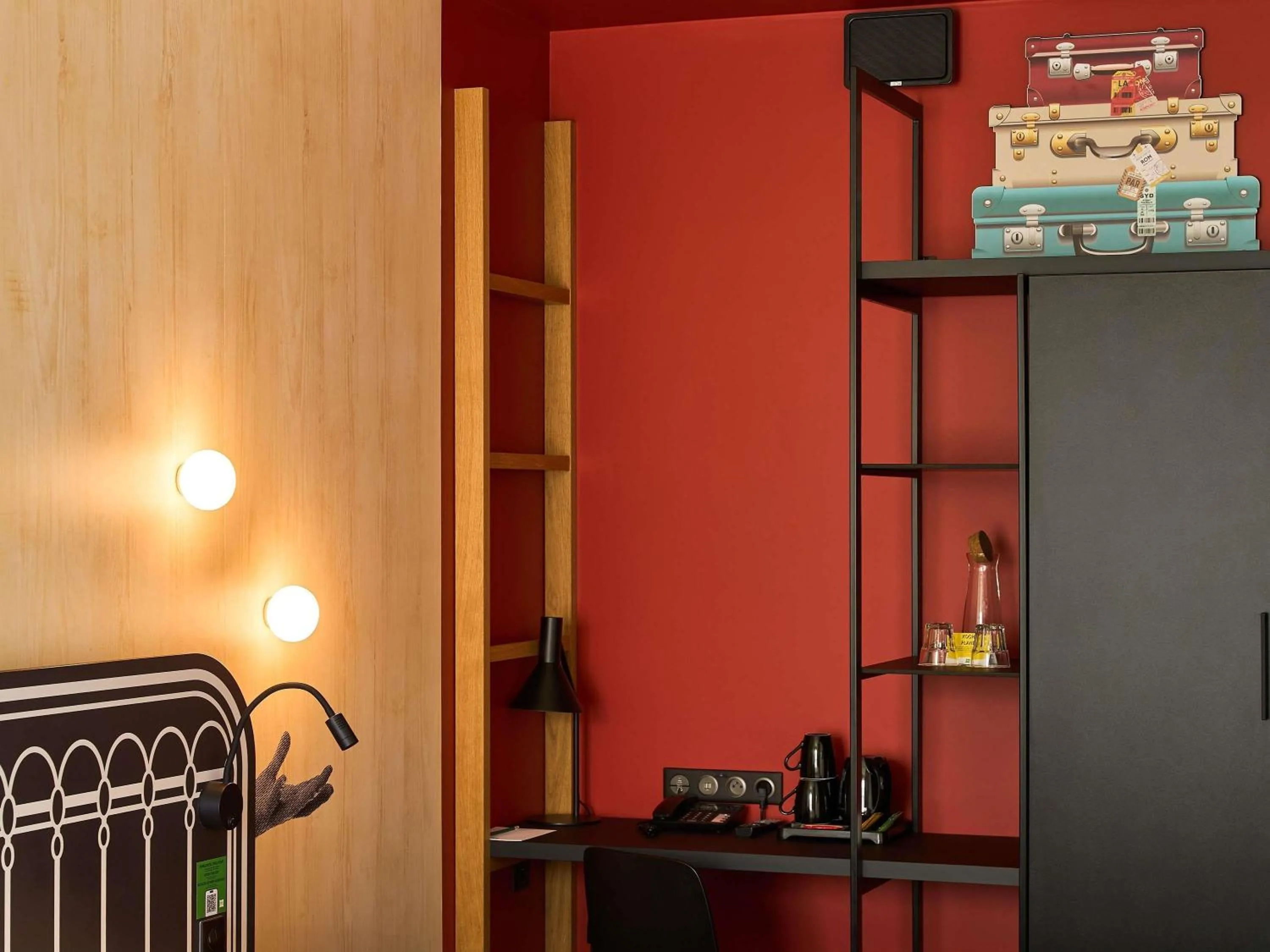 Standard Room With Three Single Beds in ibis Styles Szczecin Stare Miasto