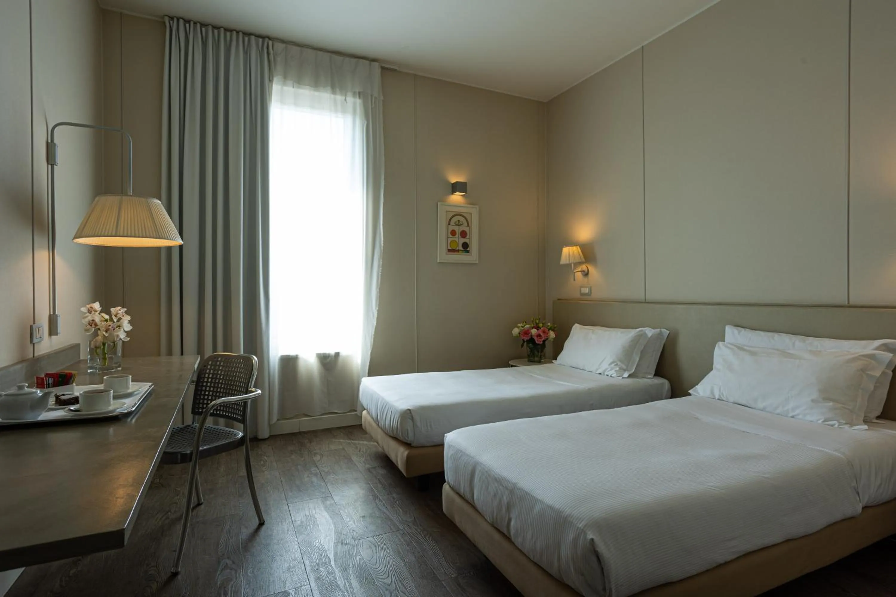 Classic Triple Room in Cosmo Hotel Palace