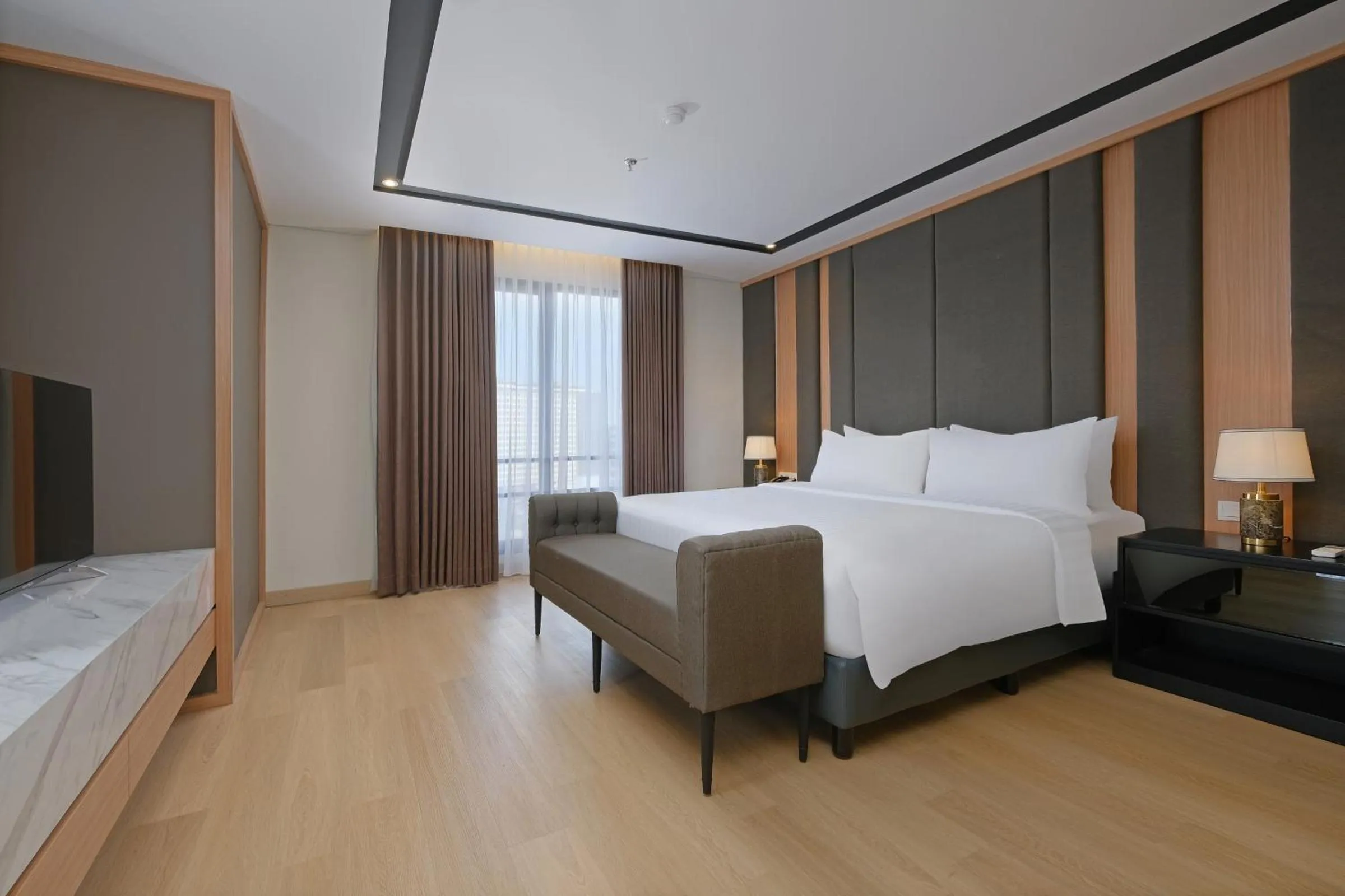 Presidential Suite in Quest Prime Pemuda - Semarang