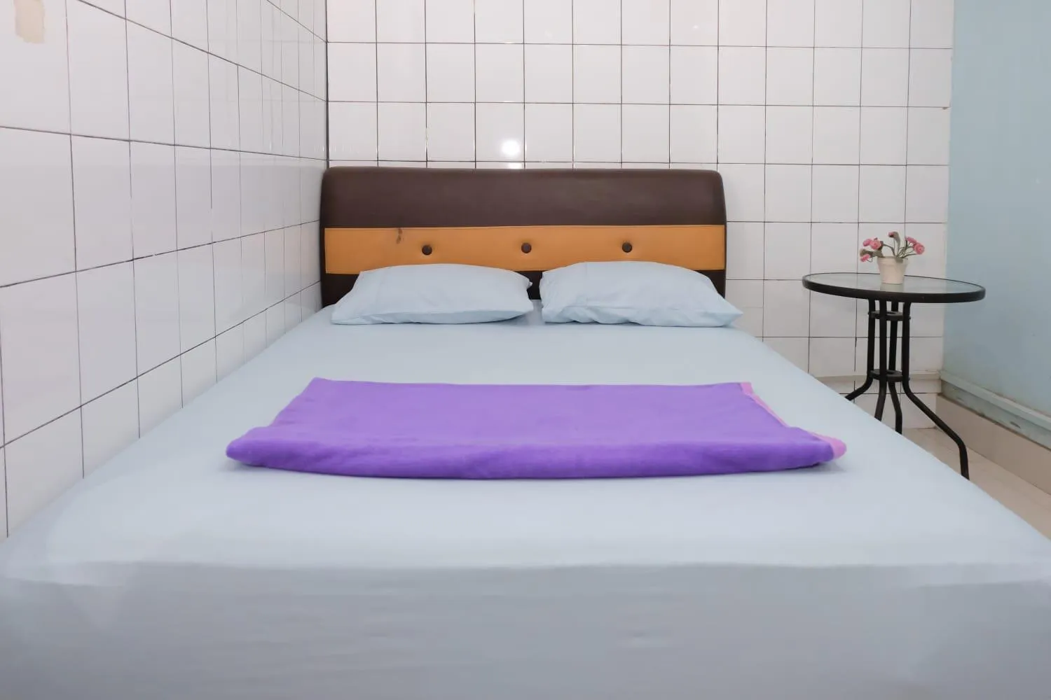 Deluxe Room in Hotel Puri Lembang near Universitas Sulawesi Barat Majene