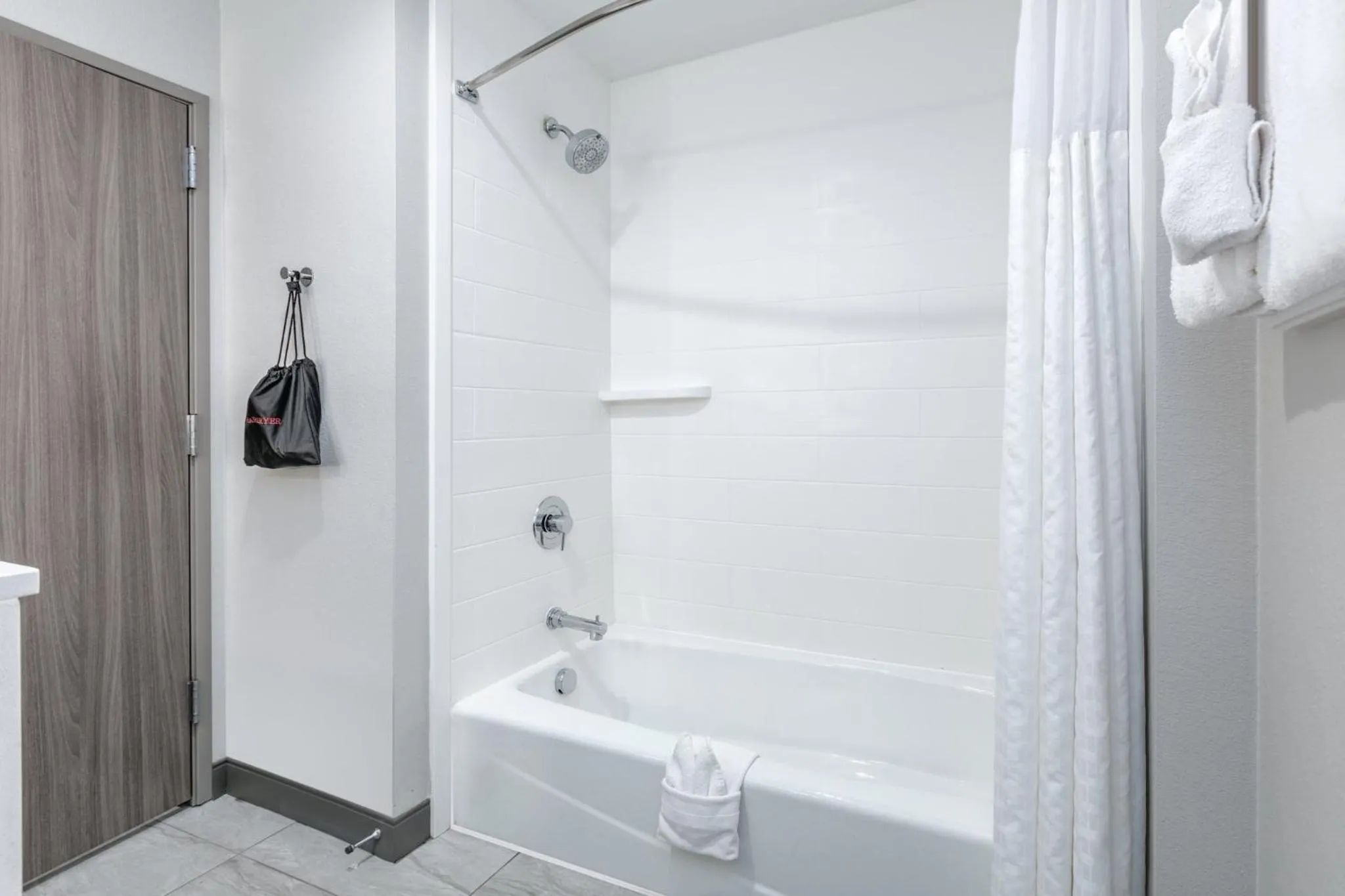 Standard Queen Room with Two Queen Beds - Communications Accessible in HOLIDAY INN EXPRESS & SUITES DALLAS PLANO NORTH by IHG