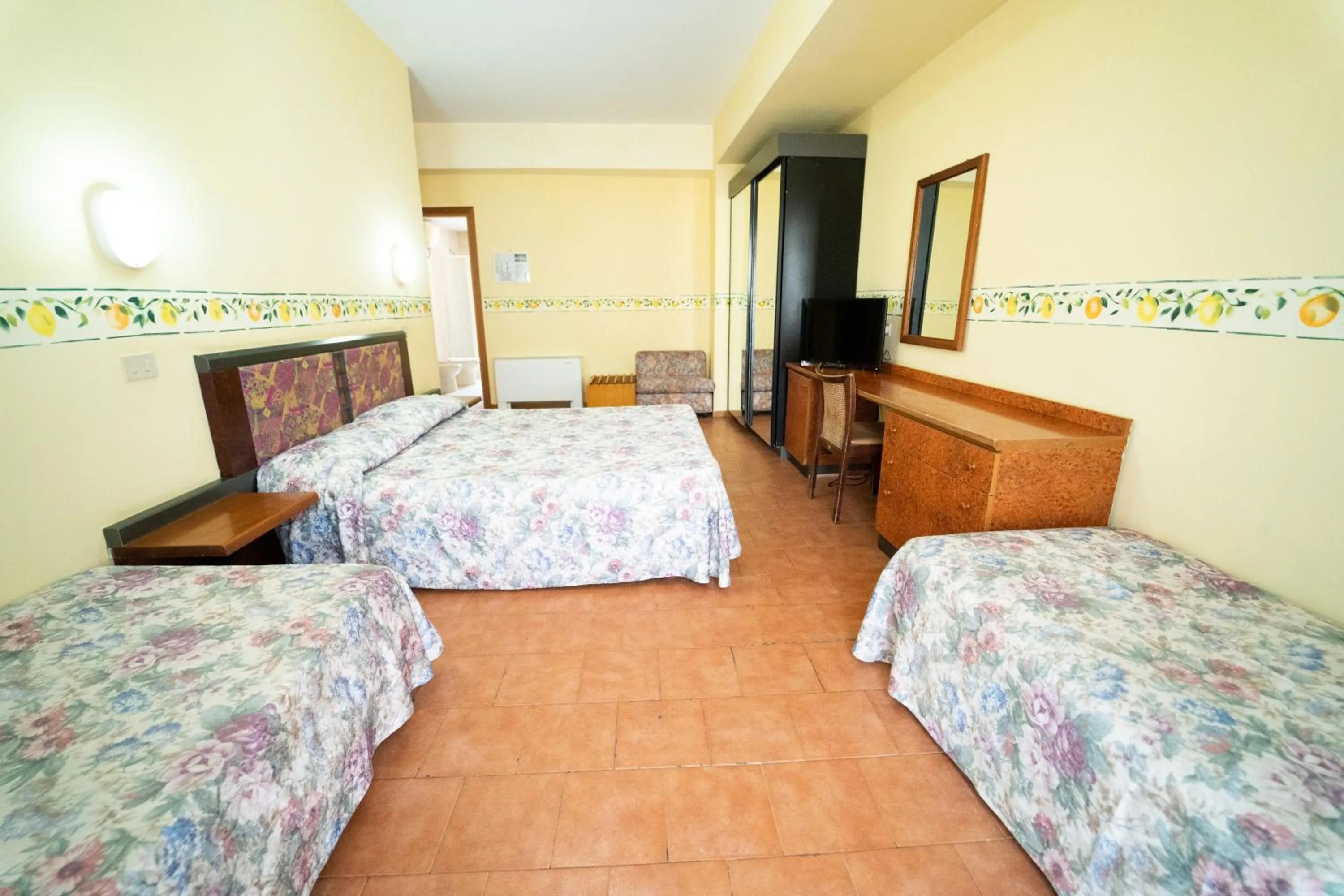 Quadruple Room in Hotel San Pietro