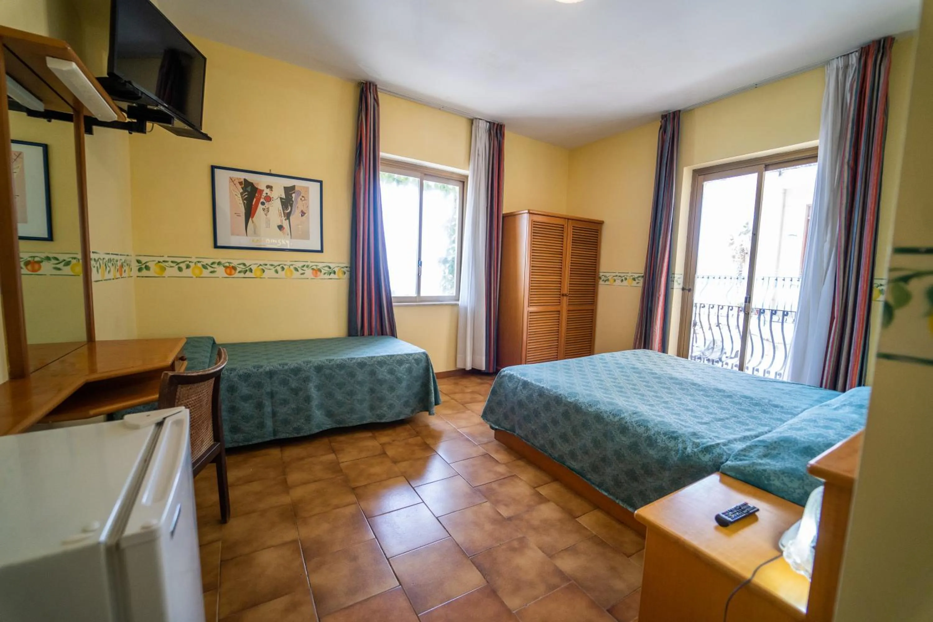 Triple Room in Hotel San Pietro