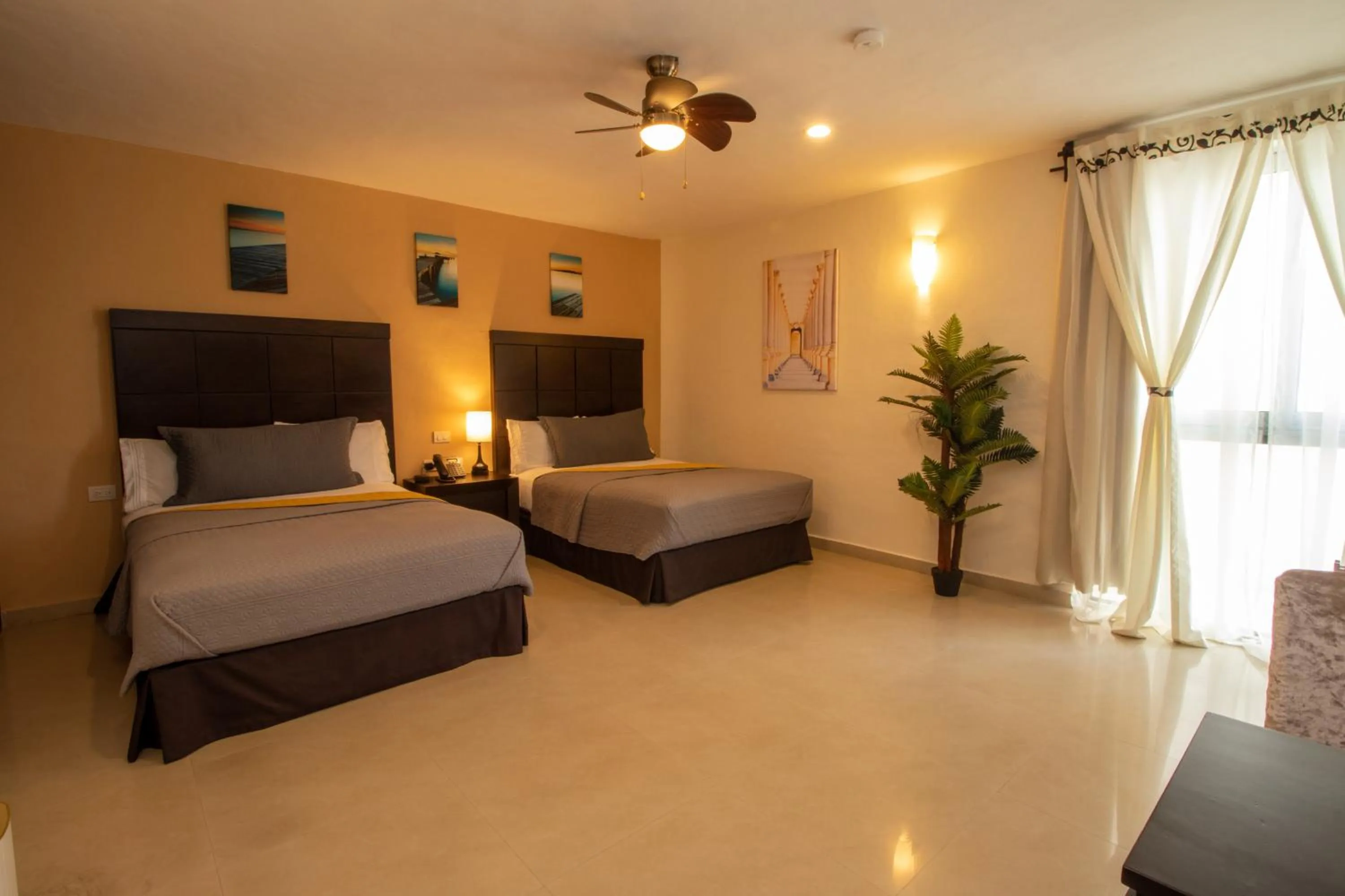 Standard Double Suite in Hotel Villas Segovia Playa del Carmen