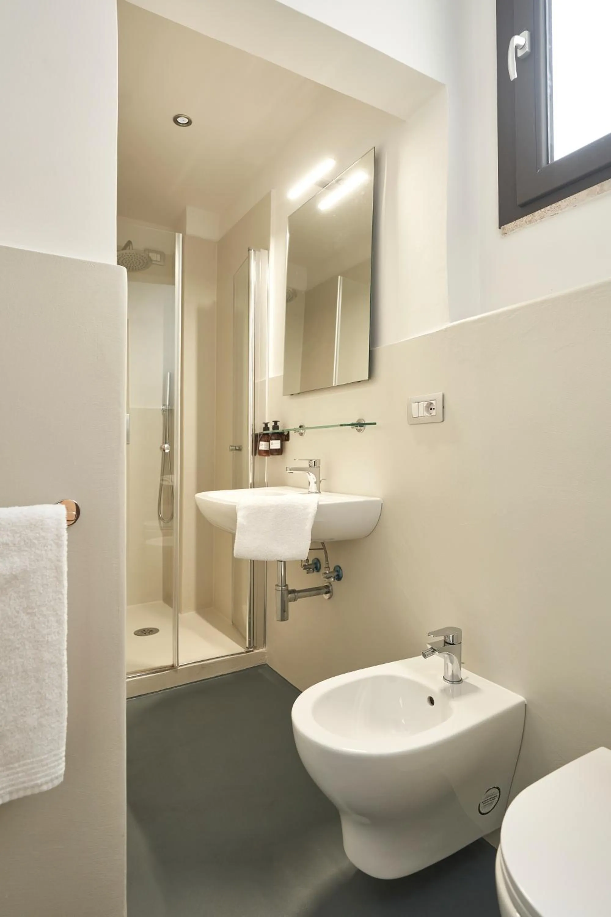 Executive Single Room in Hotel Leonardo da Vinci