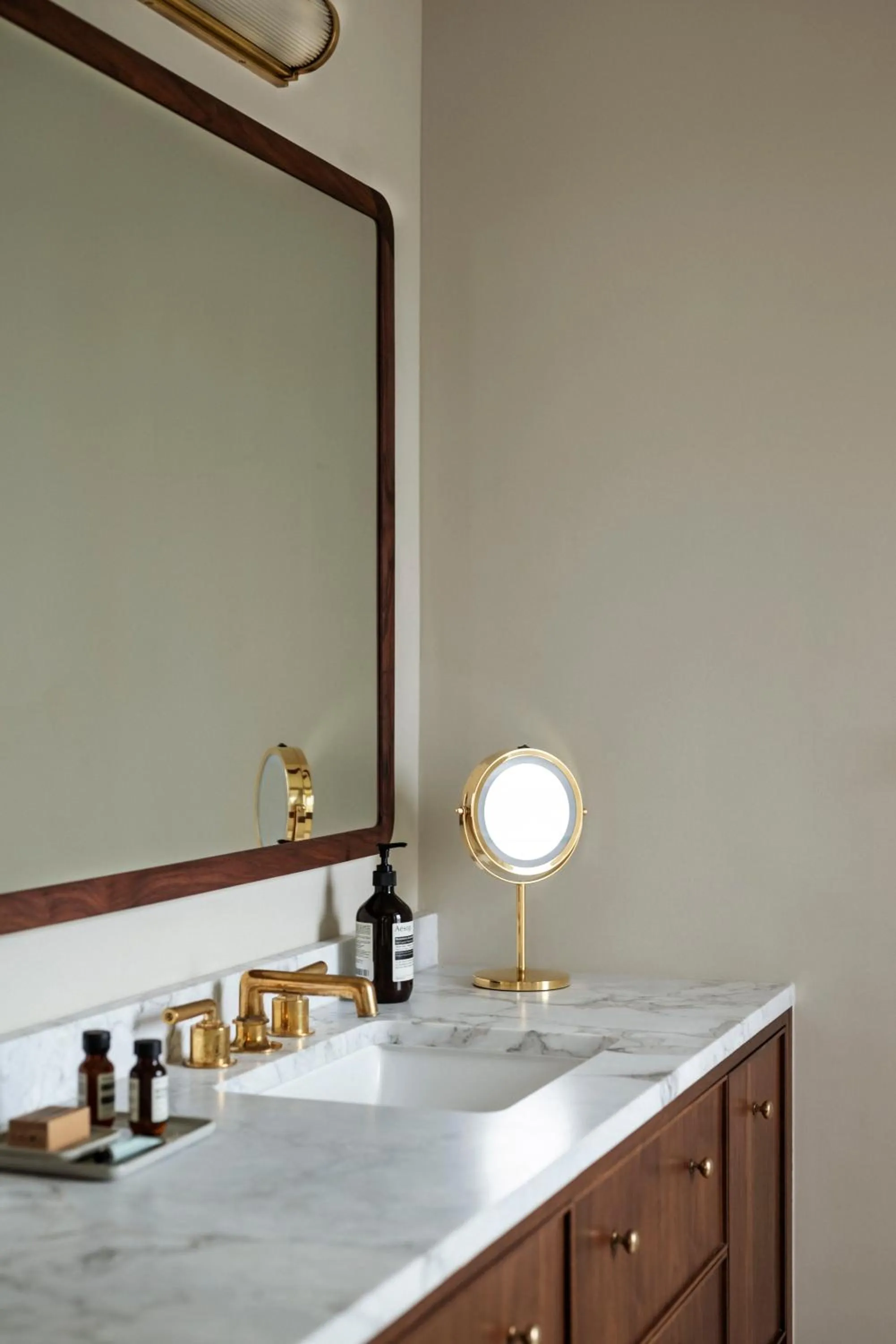 Suite with Spa Bath in The Pinch Charleston