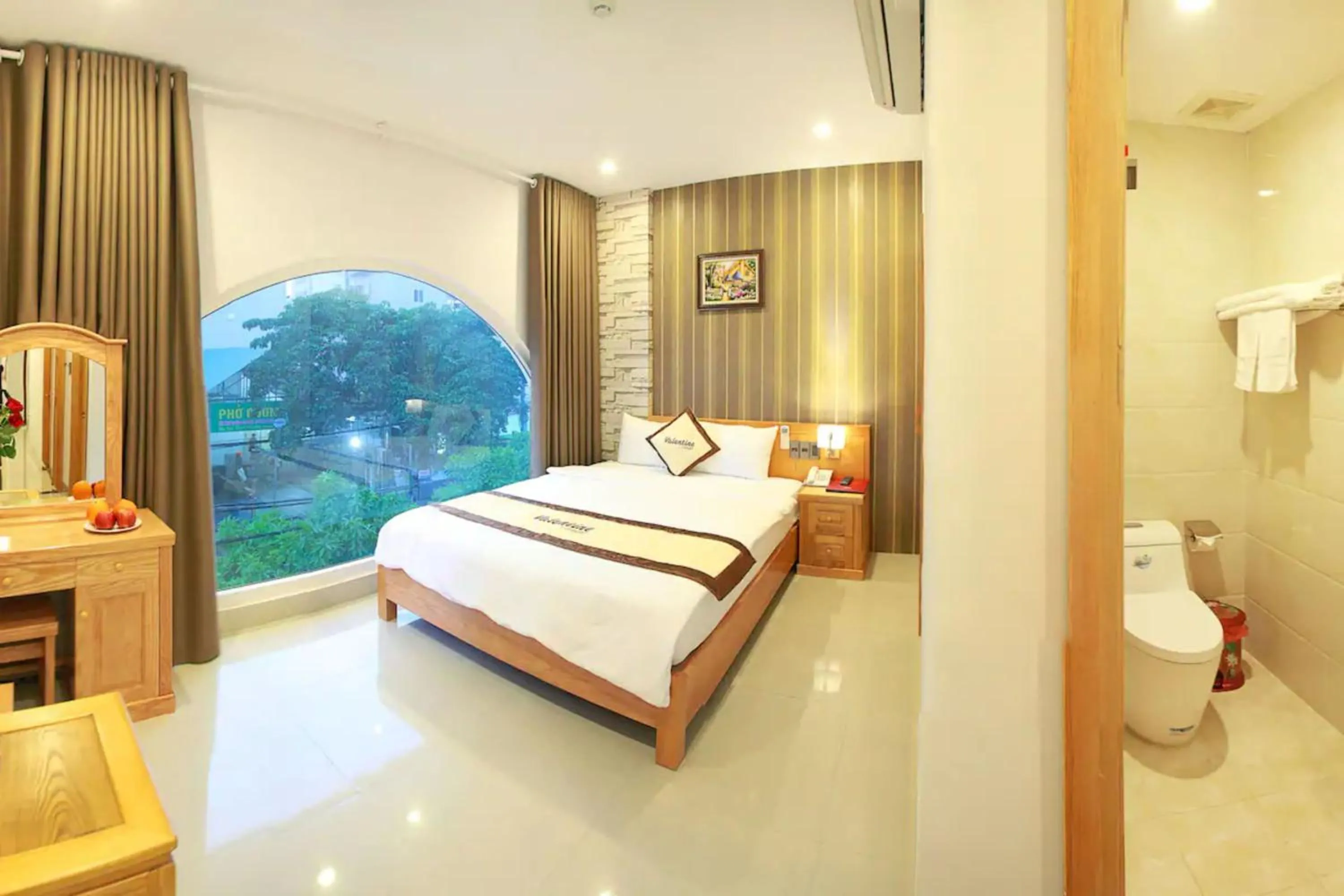 Double Room in Valentine Hotel