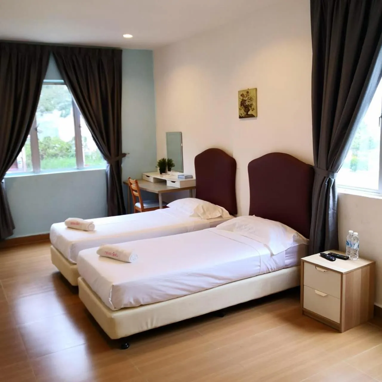 Standard Twin Room in Dear Dino Villa Cameron Highlands