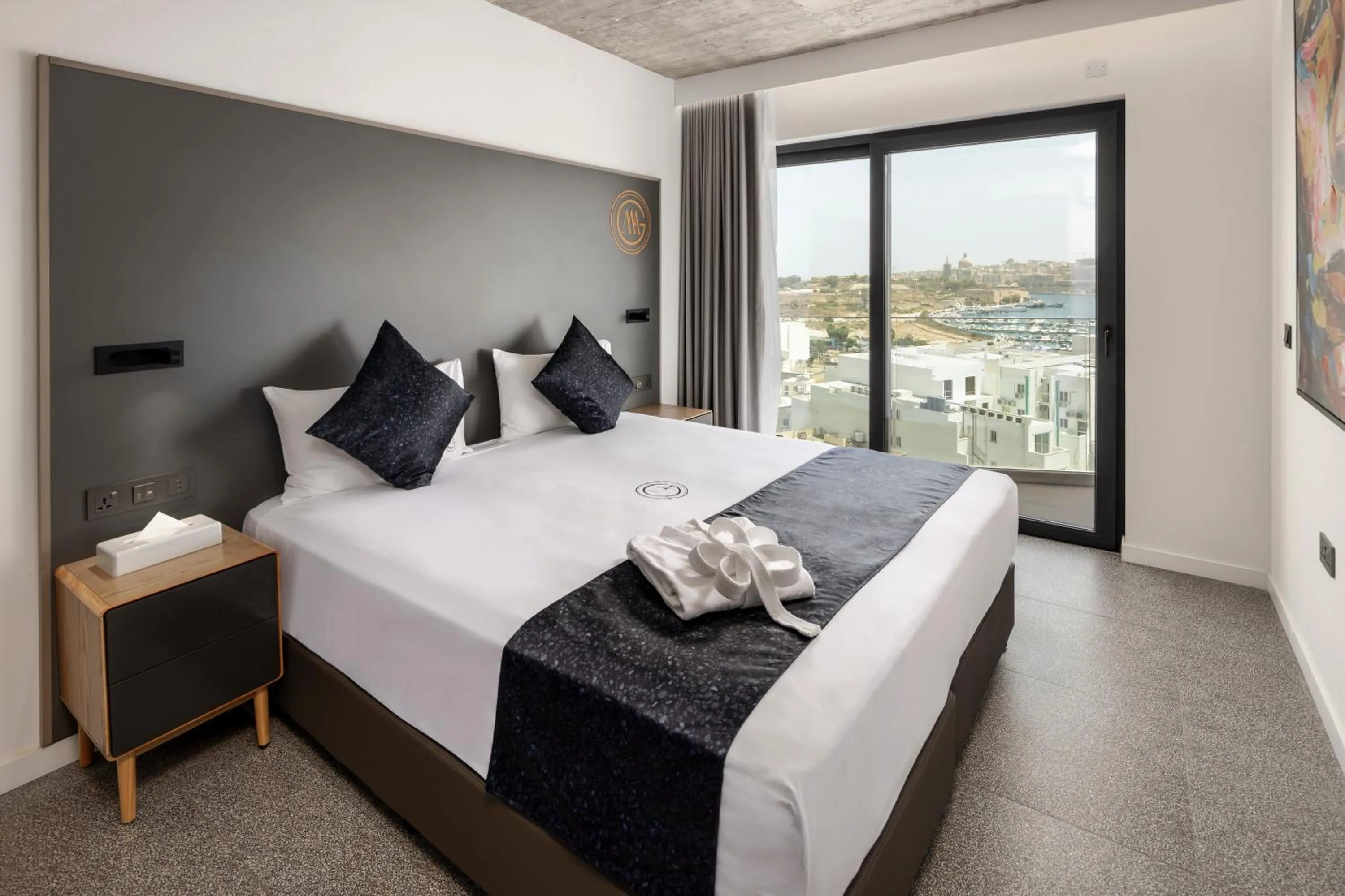 Executive One-Bedroom Suite with Harbor View in Grands Suites Hotel and Spa Sliema