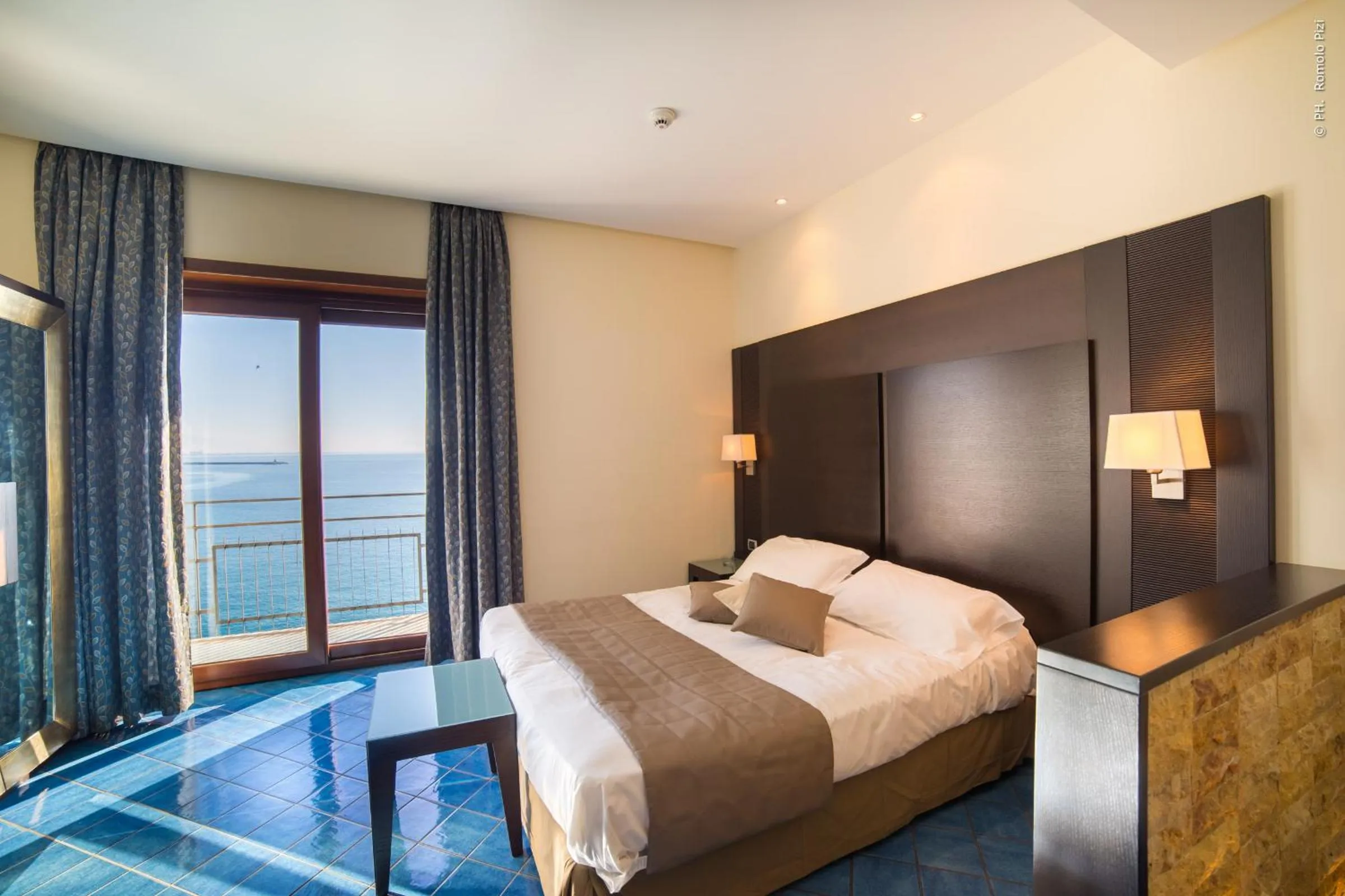 Superior Double Room with Sea View in Hotel La Lucertola