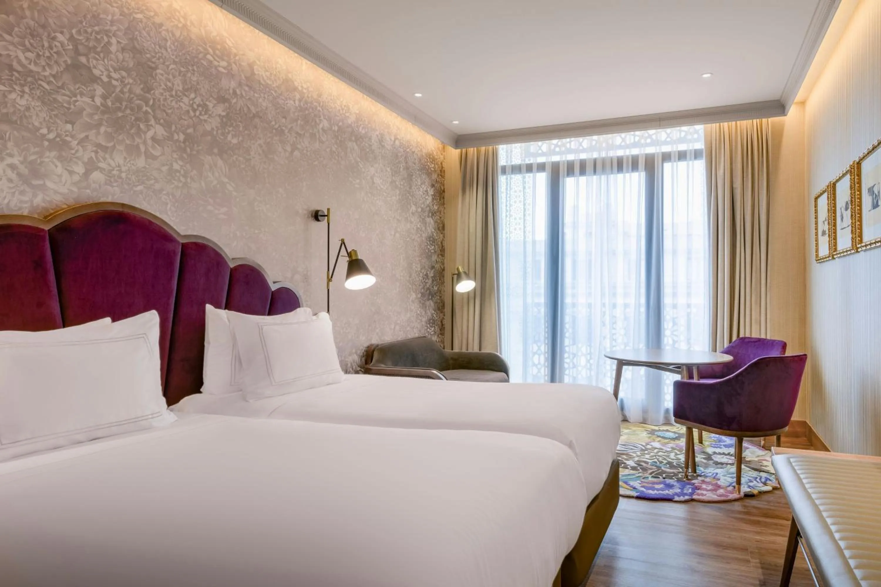 Gran Deluxe Twin Room with City View in Querencia de Sevilla, Autograph Collection