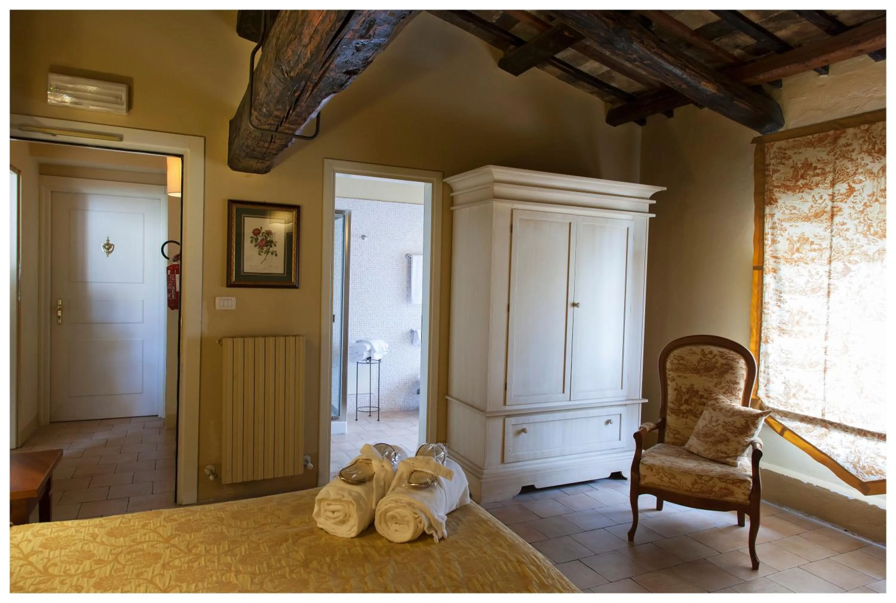 Deluxe Double Room in Palazzo Guiderocchi