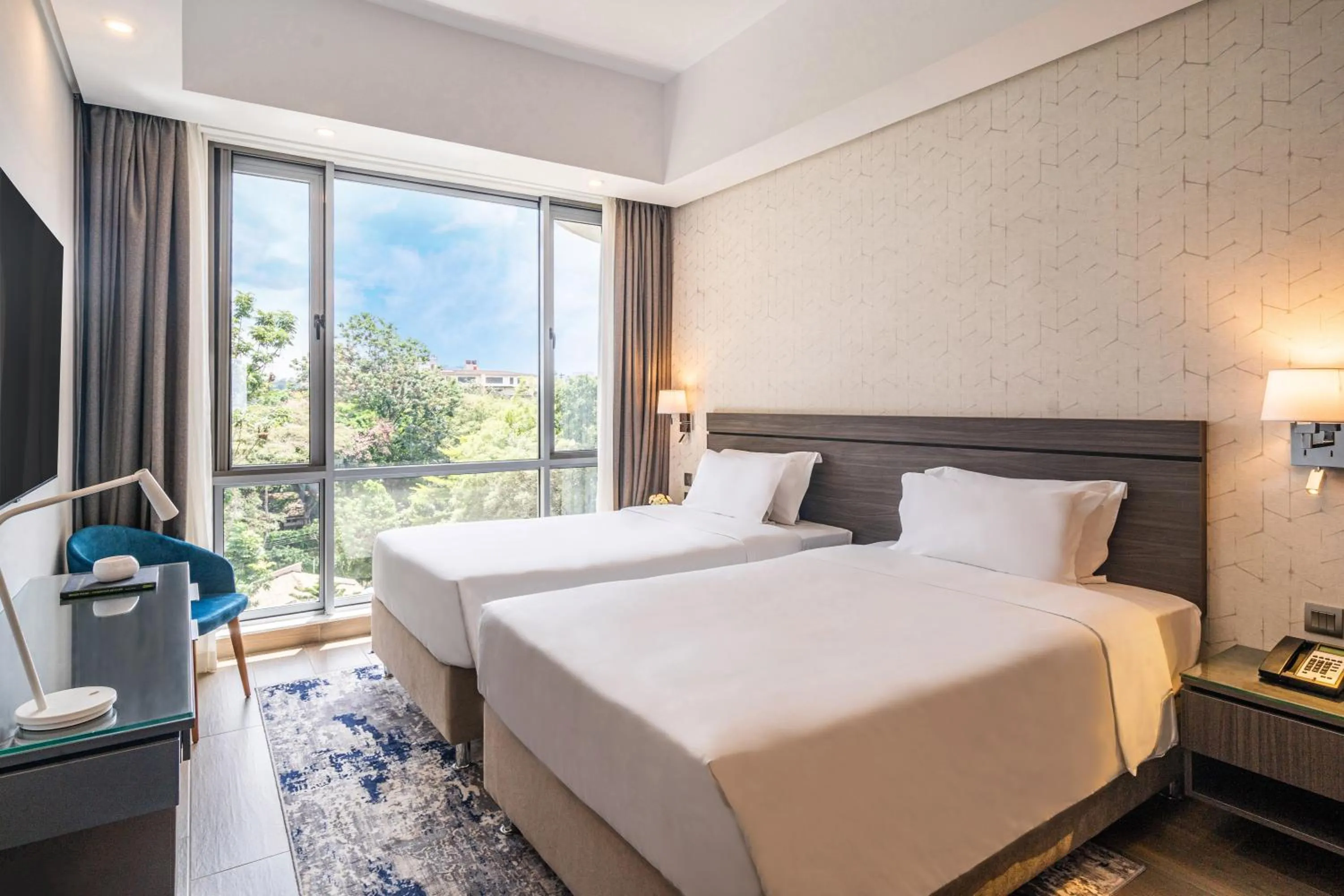 Deluxe Twin Room in Dusit Princess Hotel Residences Nairobi