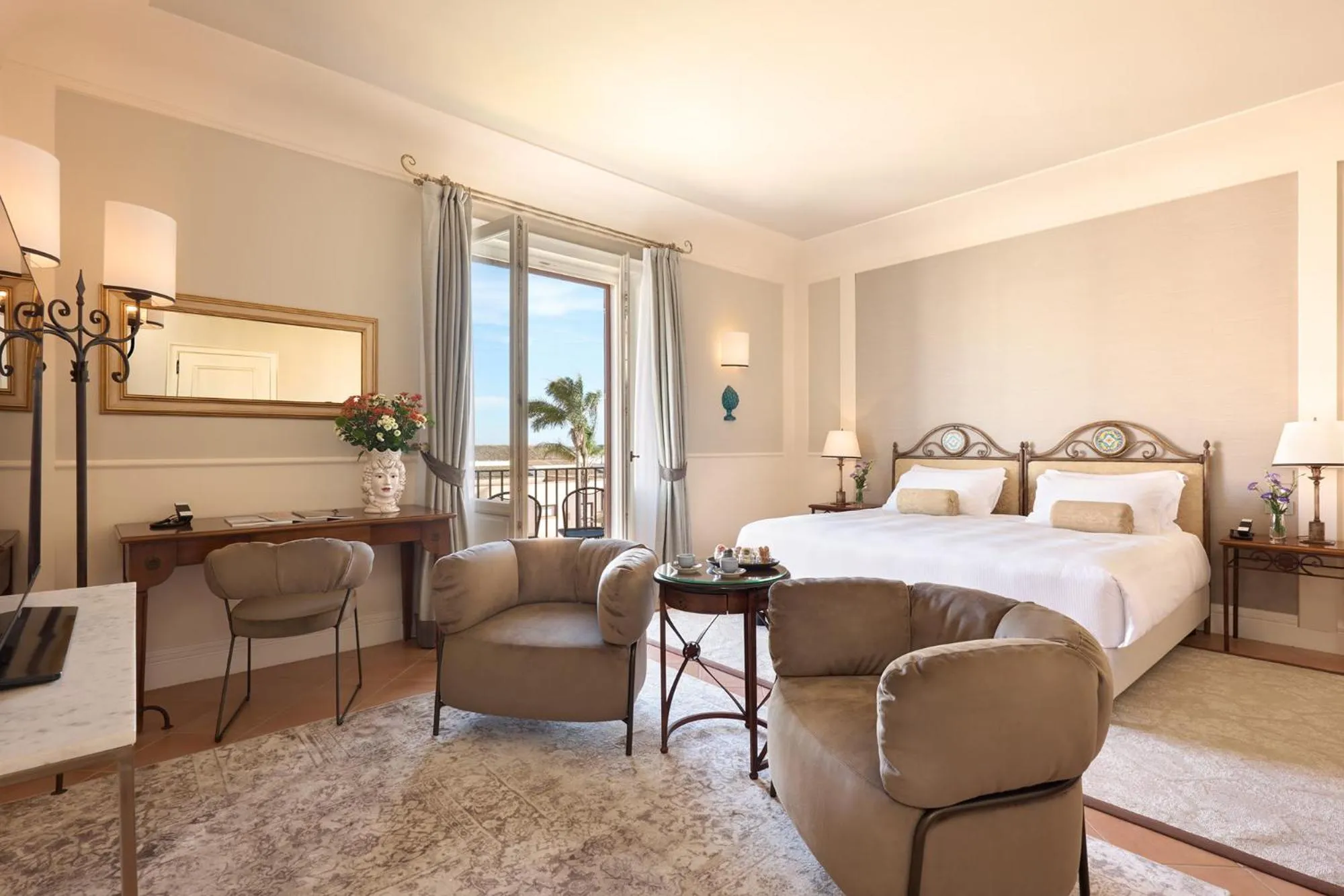 Triple Superior Junior Suite with Pool View  in Almar Giardino di Costanza Mazara del Vallo